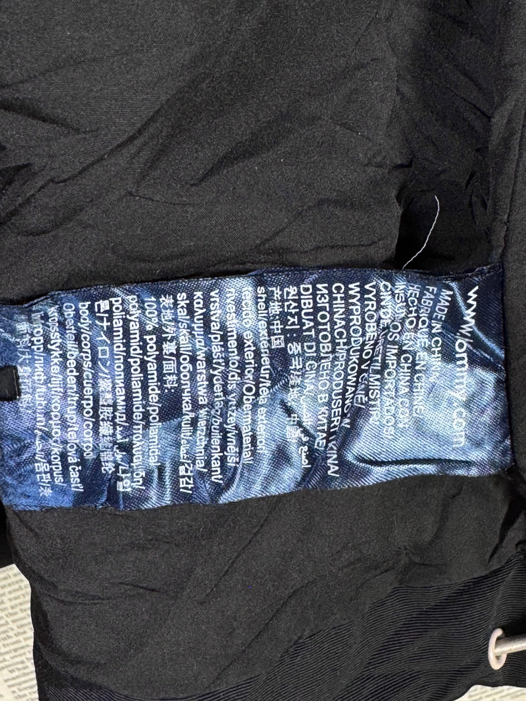 T*mmy Hilfiger® Large | Chest: 23.5" | Parka Jacket | 2038 - Genuine Maal