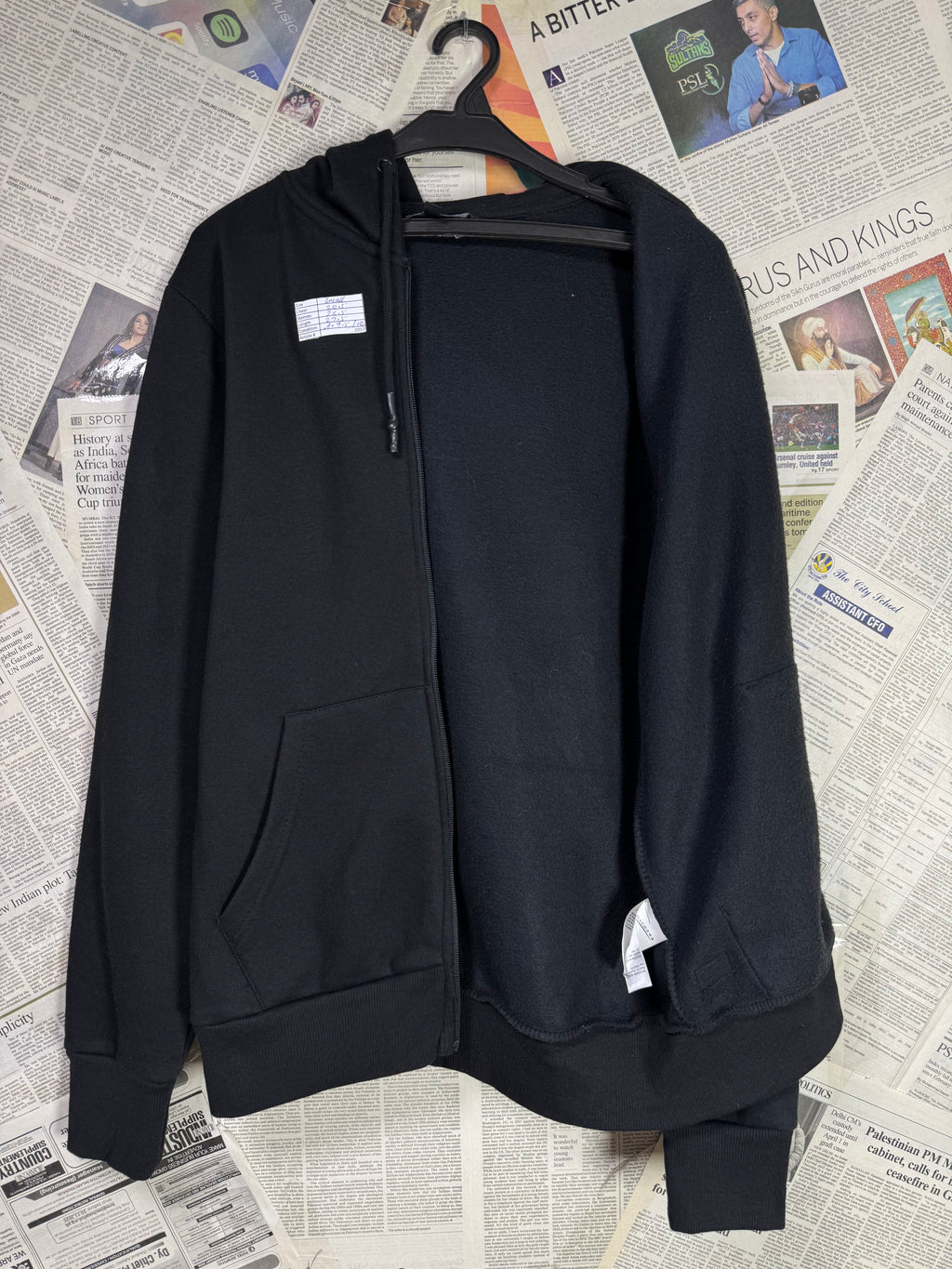 Peacock® Small | Chest: 20.5" | Black | Jacket with Hoodie | Inner: Fleece | 2057 - Genuine Maal