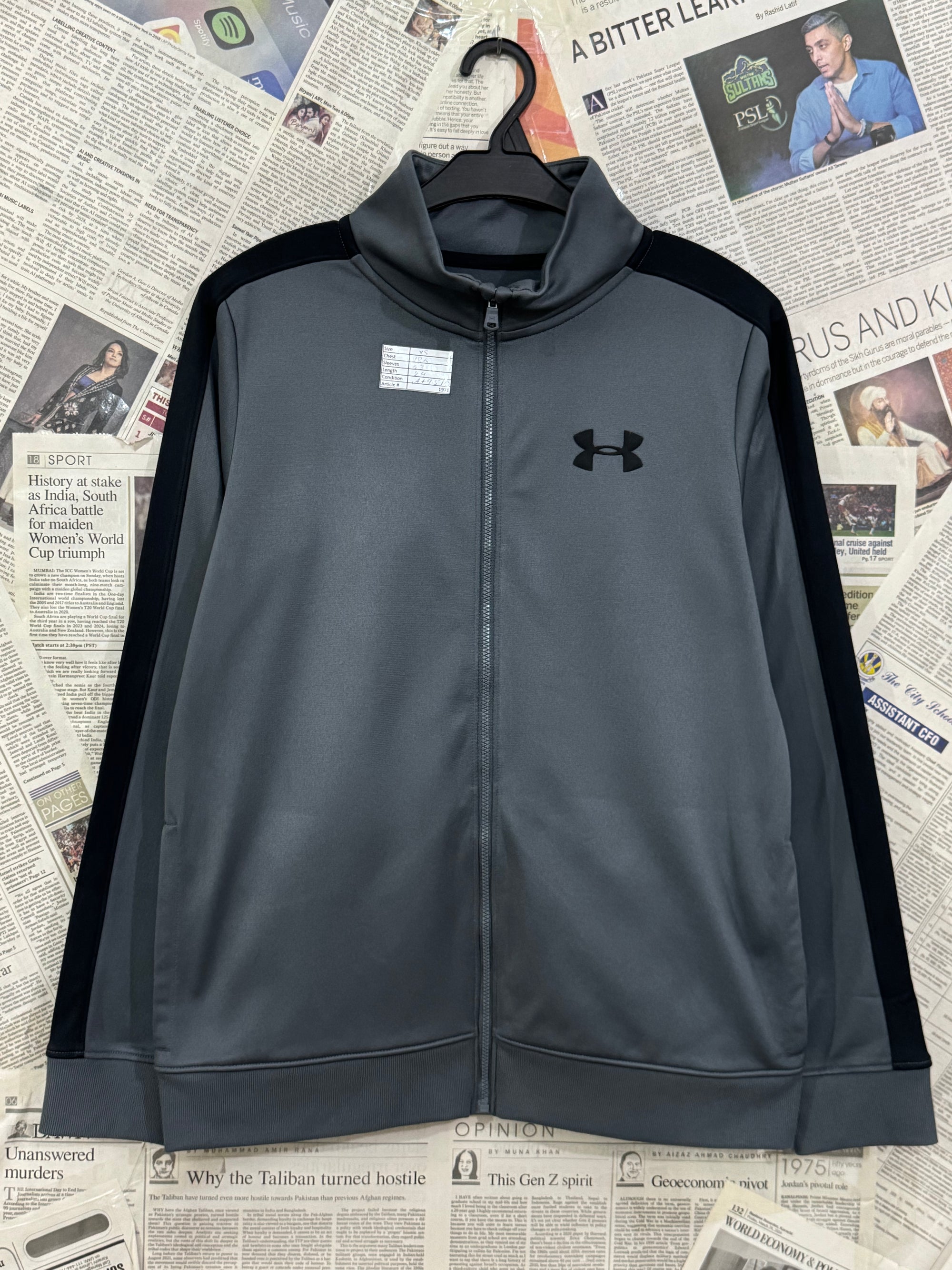 Under Armo*r® XS | Chest: 18.5" | Grey | Jacket | 1971 - Genuine Maal