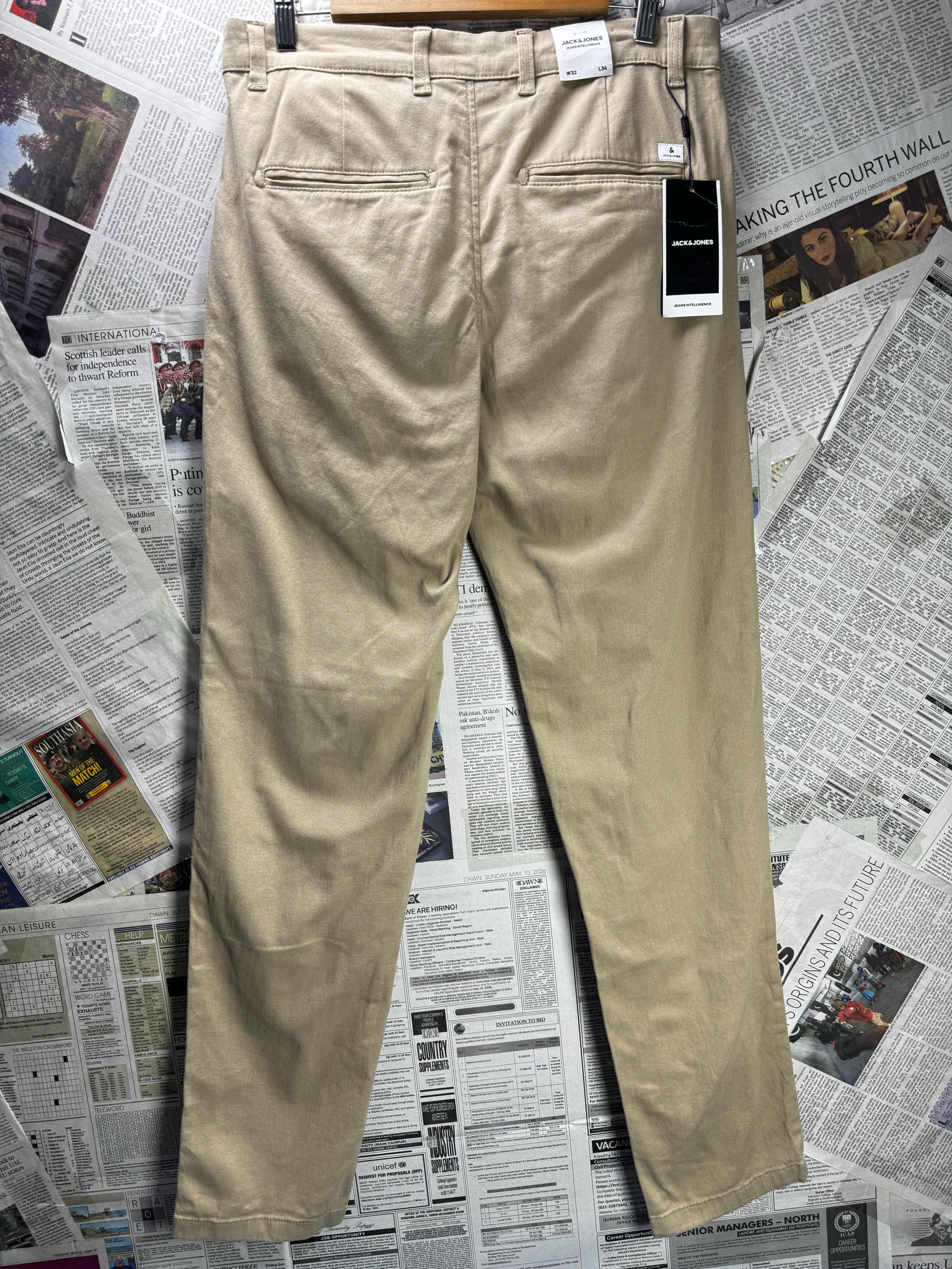 Jack&Jones® Waist: 32" | Tan | Loose Fit Chino Pants | Cotton-Elastane | M4 - 2524 - Genuine Maal