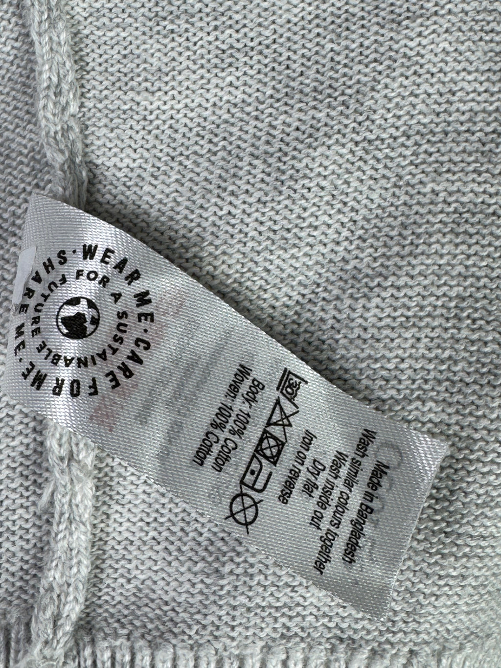 George® Medium | Chest: 22.5" | Grey | Quarter Zip Sweater with mock shirt | 2240 - Genuine Maal