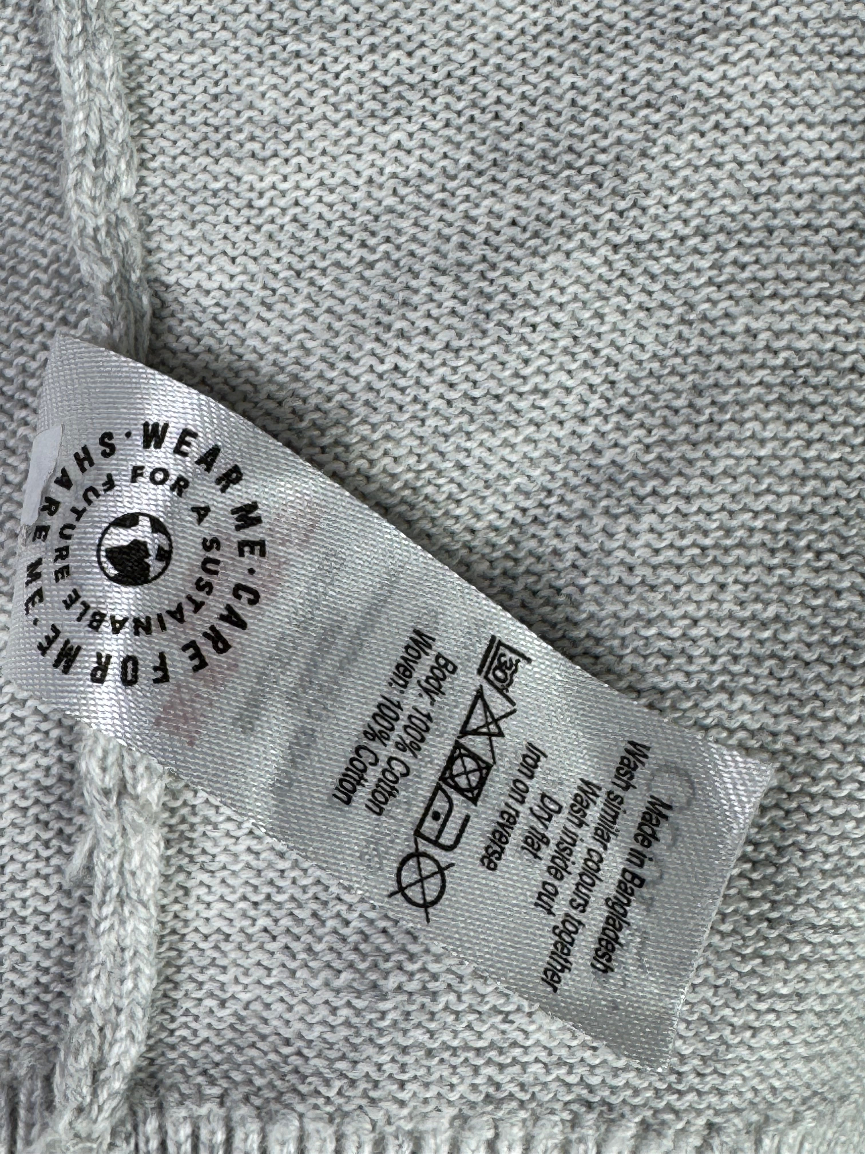 George® Medium | Chest: 22.5" | Grey | Quarter Zip Sweater with mock shirt | 2240 - Genuine Maal
