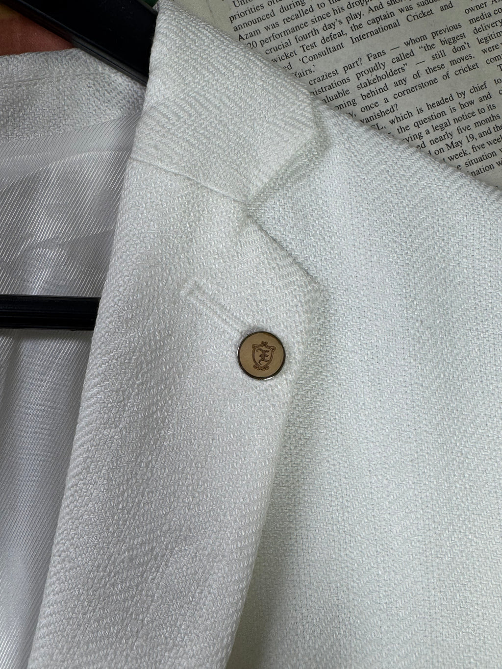 Splash® Small | Chest: 19" | White | Coat | 100% Linen | 2054 - Genuine Maal
