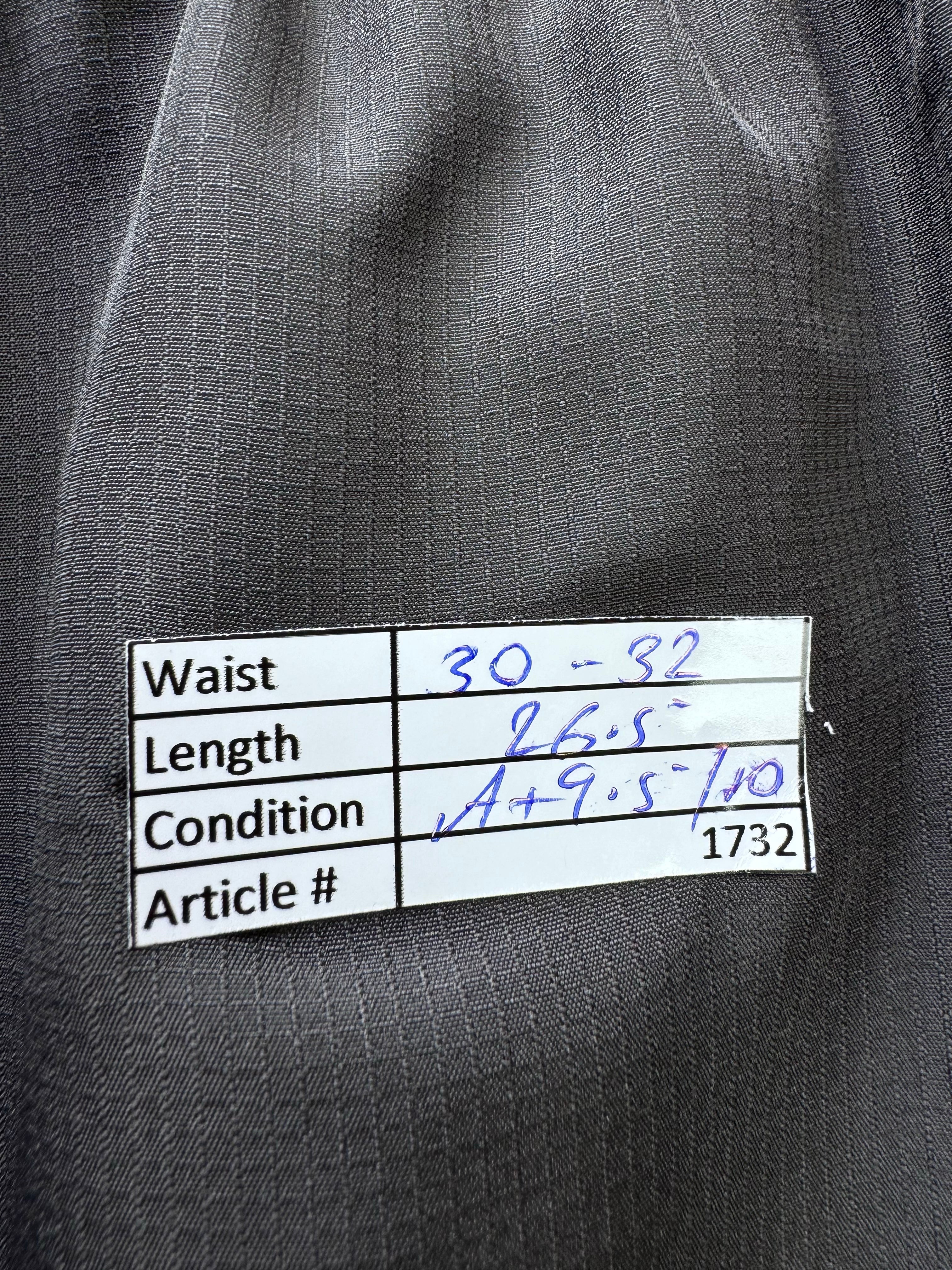 Lonsdale® Waist: 30" to 32" | Grey | Sports Long Shorts | Poly | 1732 - Genuine Maal
