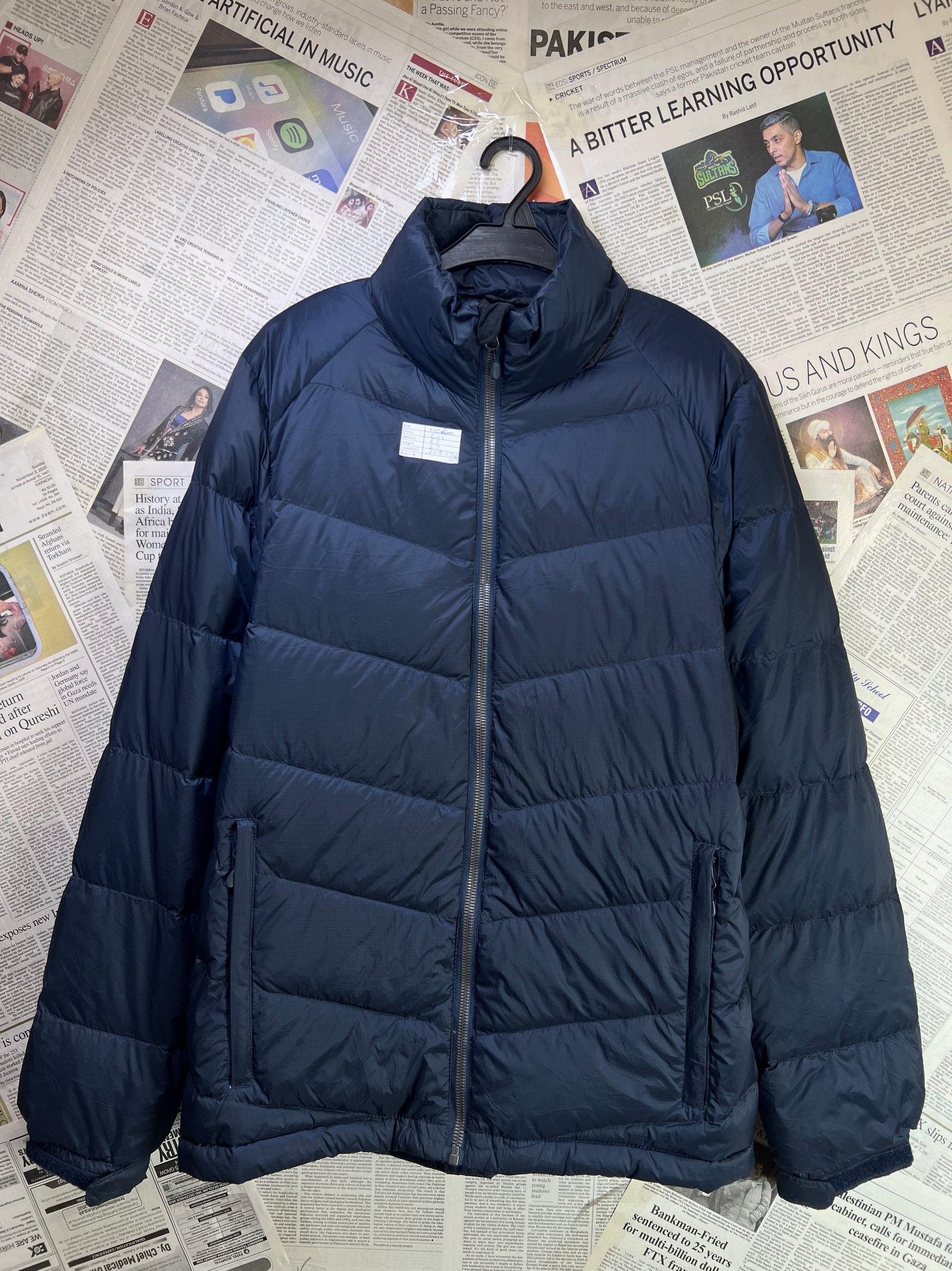 Crane® Medium | Chest: 21.5" | Navy Blue | Puffer Jacket with Convertible Hoodie | Down/Feather Filling | 1977 - Genuine Maal
