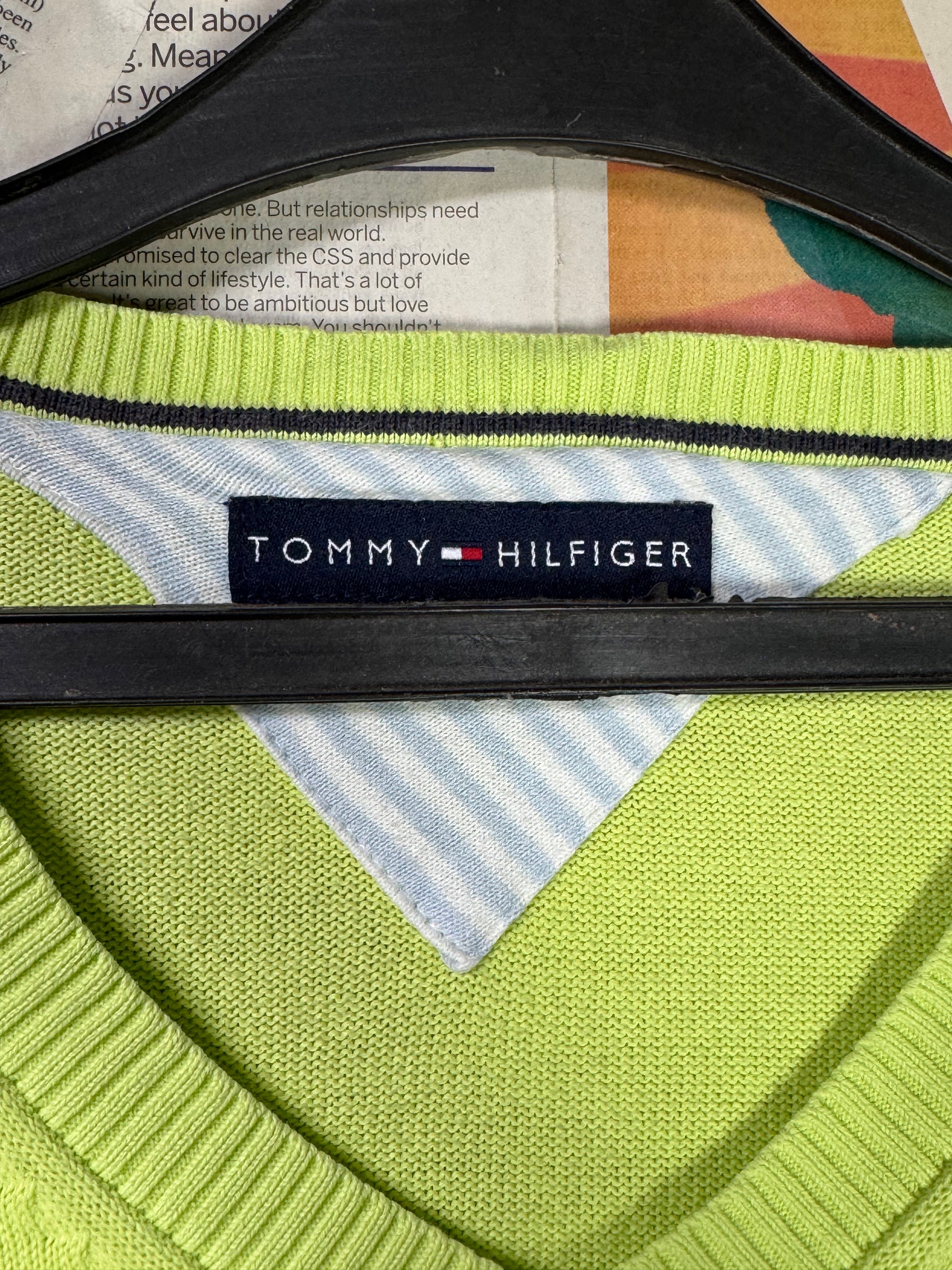 T*mmy Hilfiger® Large | Chest: 23" | Chartreuse | Sweater | 2221 - Genuine Maal