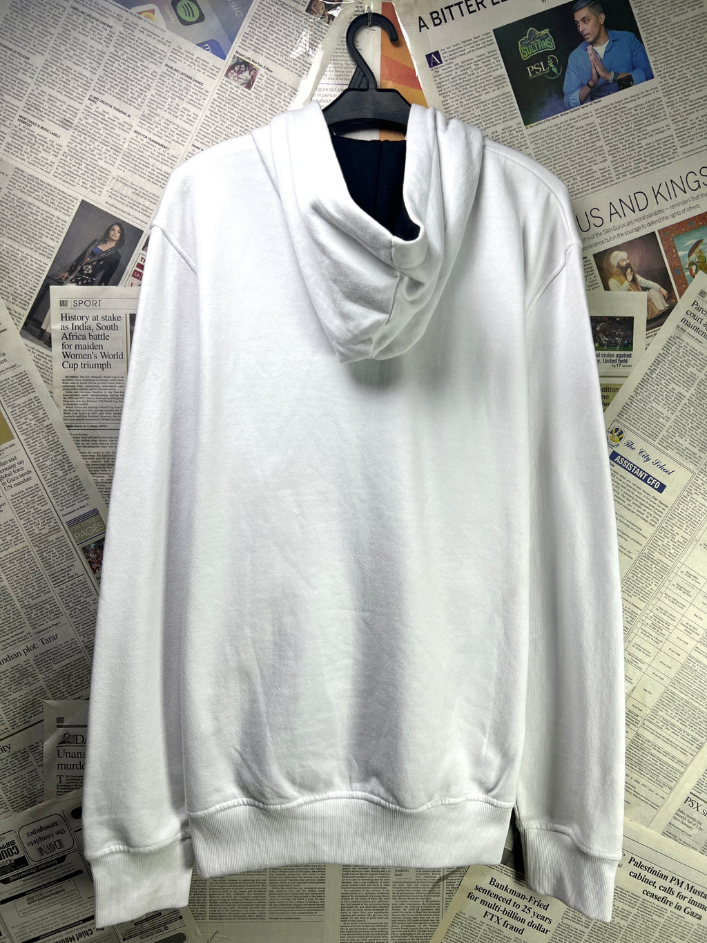 Industrialize® Large | Chest: 23" | White | Jacket with Hoodie | Light Fleece Lining | 1964 - Genuine Maal