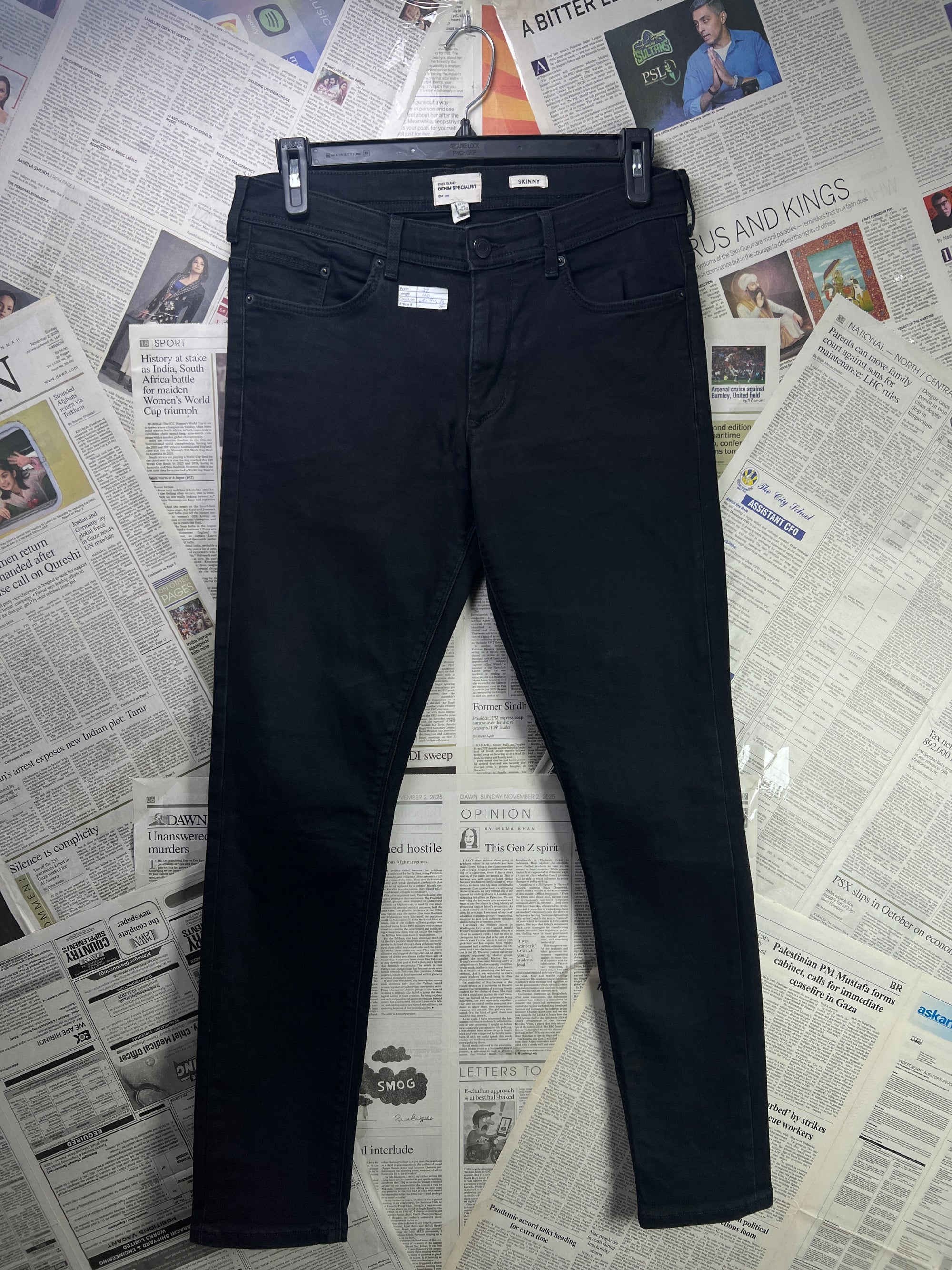 River Island® Waist: 32" | Black | Denim Pant | Skinny Fit | 2895 - Genuine Maal