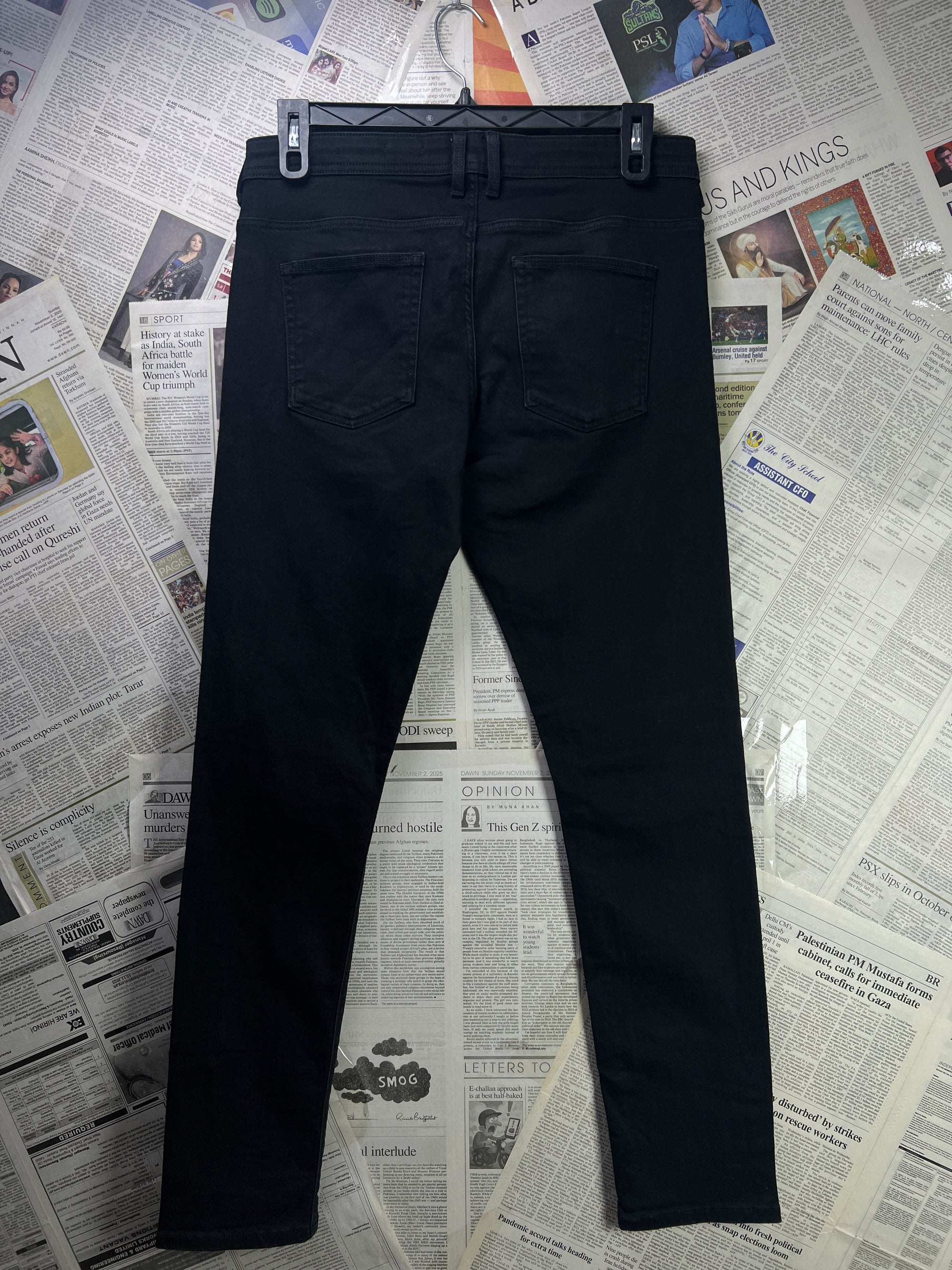 River Island® Waist: 32" | Black | Denim Pant | Skinny Fit | 2895 - Genuine Maal
