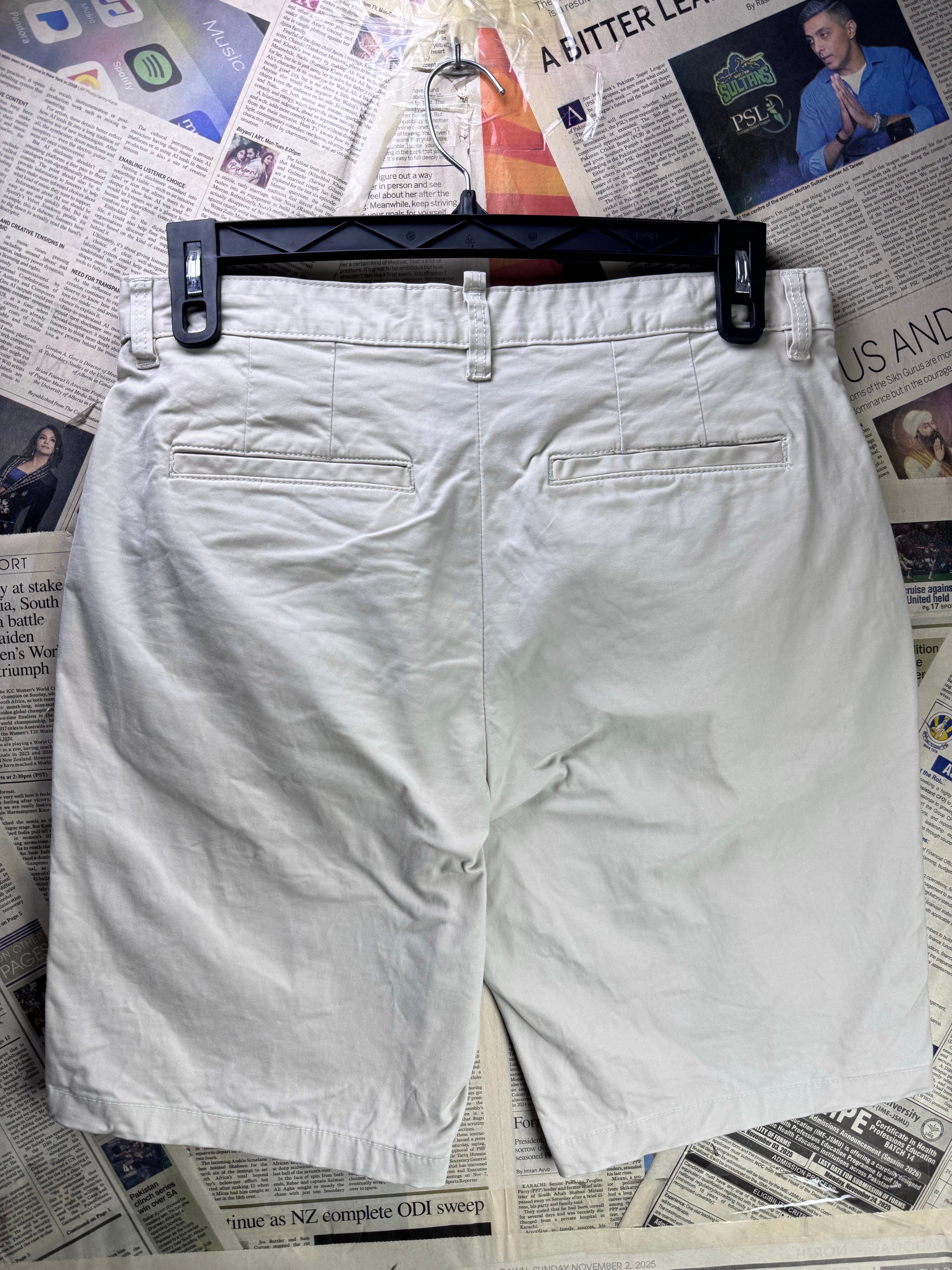 Zara® Waist: 32" | White Clay | Chino Shorts | 1728 - Genuine Maal