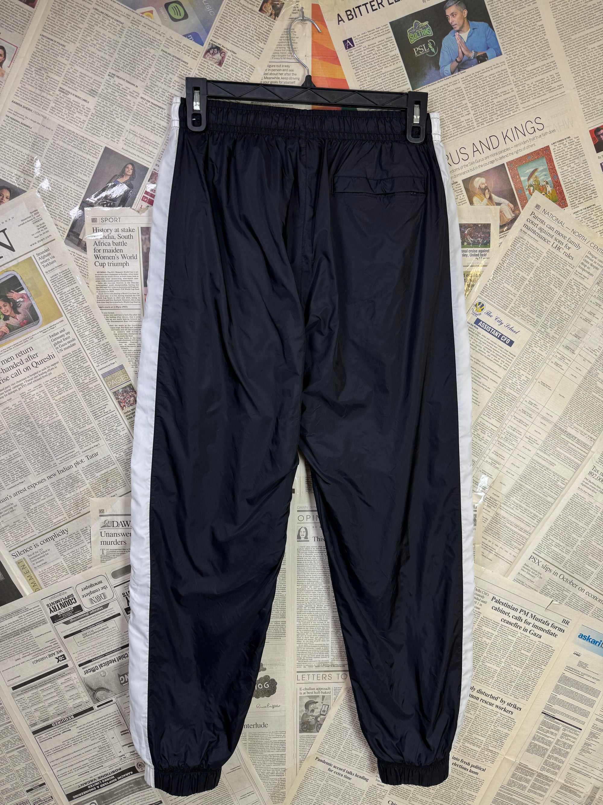 N*ke® Waist: 30" | Black | Trouser | Inner: Mesh | 1143 - Genuine Maal