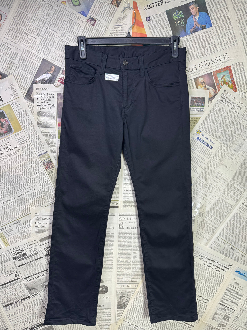 Uniqlo® Waist: 32" | Black | Cotton | Chinos Pants | 1163 - Genuine Maal