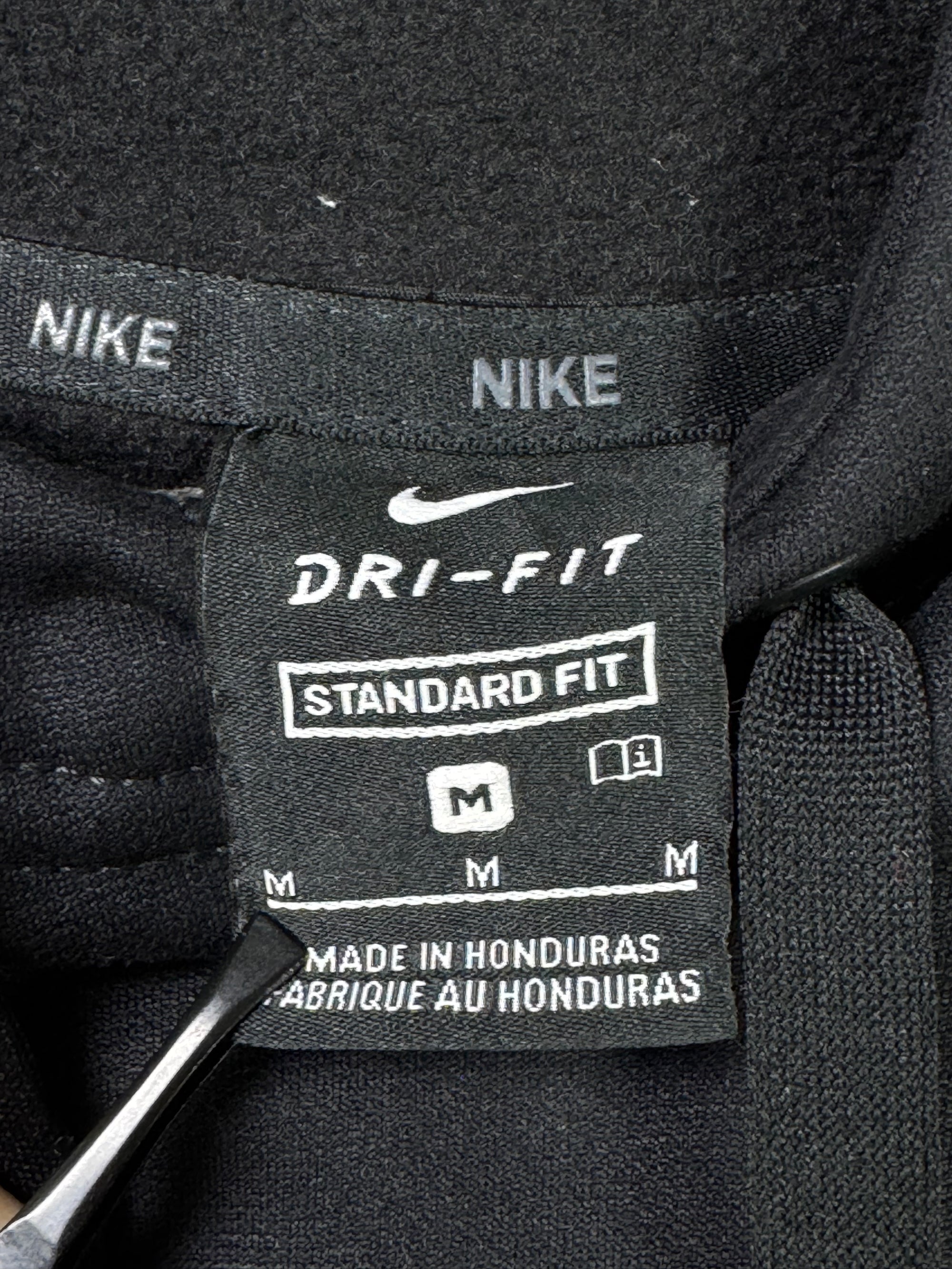 N*ke® Medium | Chest: 22" | Black | Hoodie | poly | 2225 - Genuine Maal