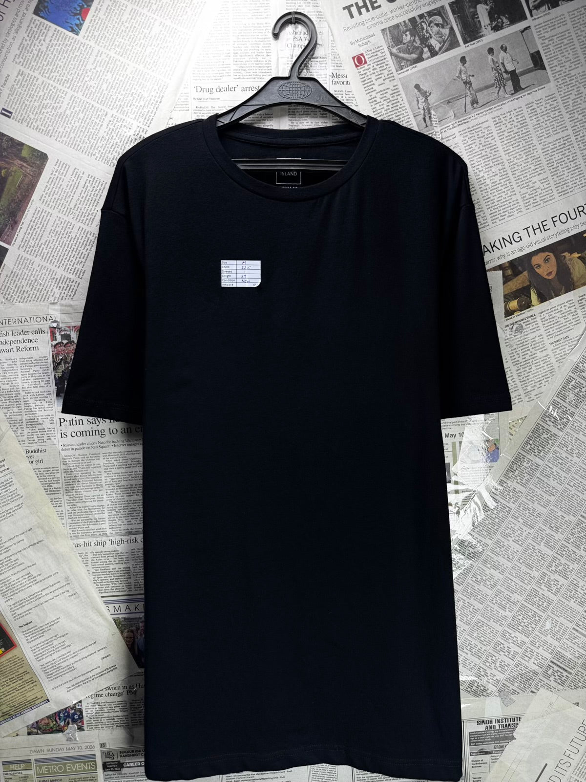 River Island® Medium | Chest: 22.5" | Black | T-Shirt | Cotton-Elastane | M7 - 6584