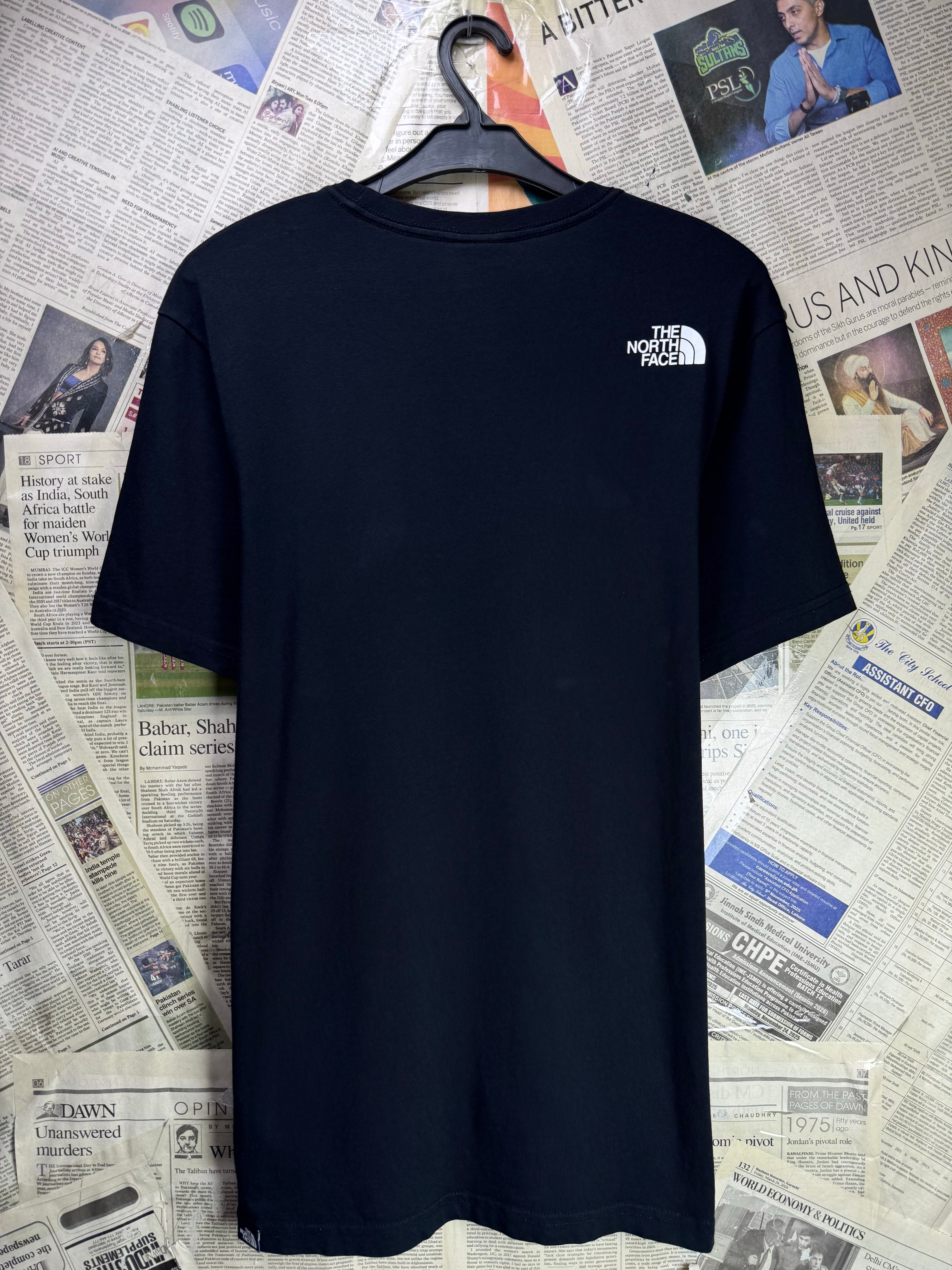 The North Face® XS | Black | Chest: 18.5" | T-Shirt | Cotton | 4129 - Genuine Maal