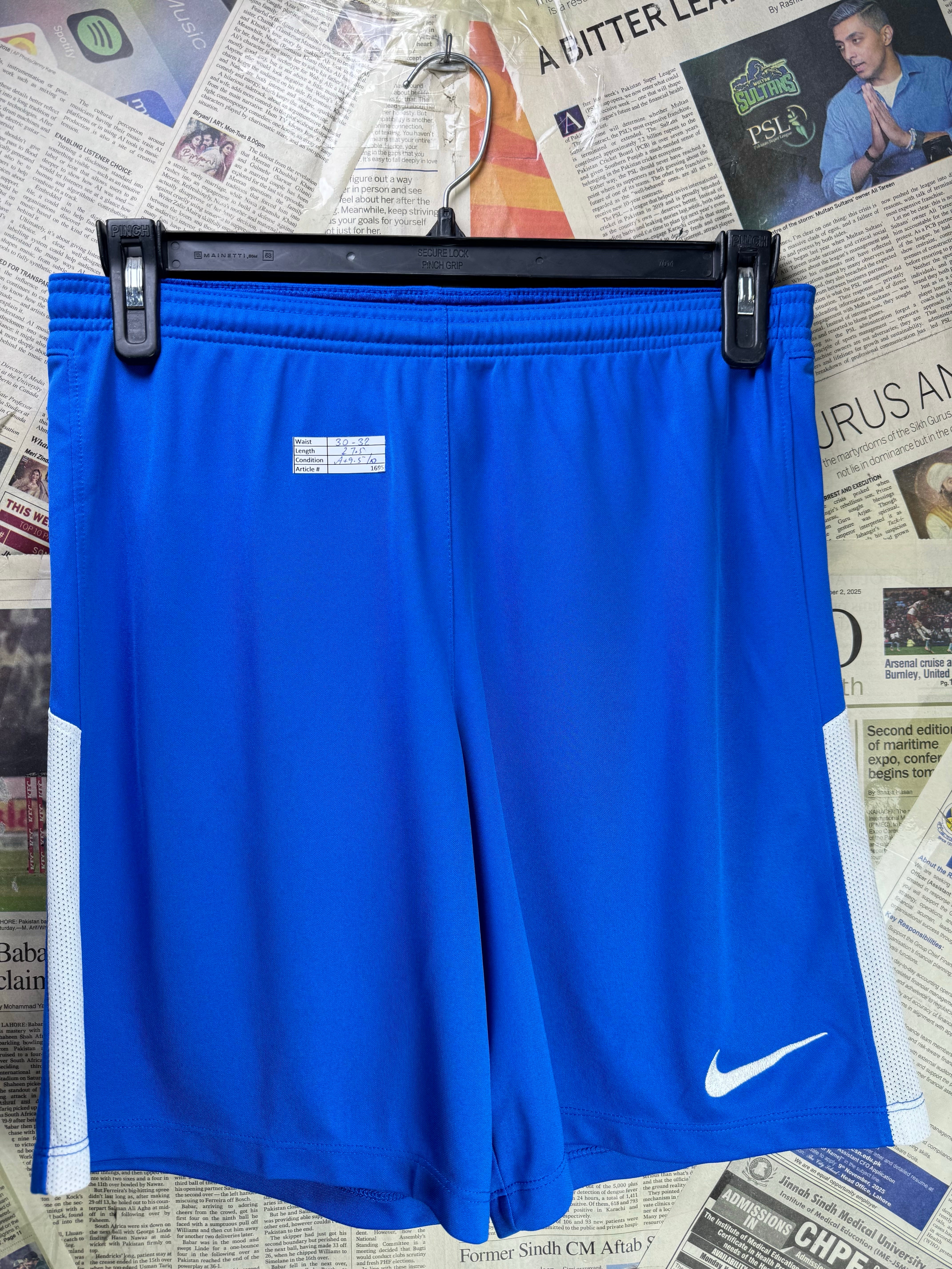N*ke® Waist: 30" to 32" | Blue | Sports Shorts | Poly | 1695 - Genuine Maal