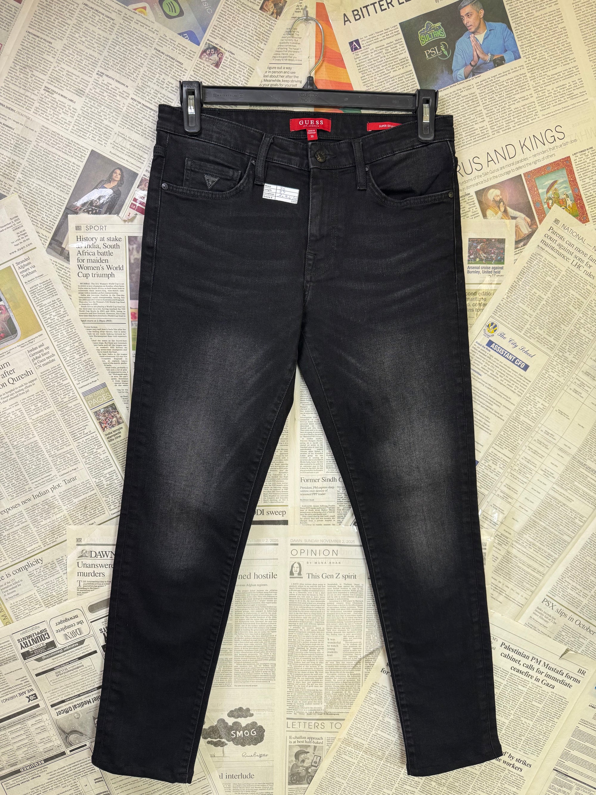 Guess® Waist: 30" | Washed Black | Fit: Slim Denim Jeans | Inner: Cotton - Poly | 1155 - Genuine Maal
