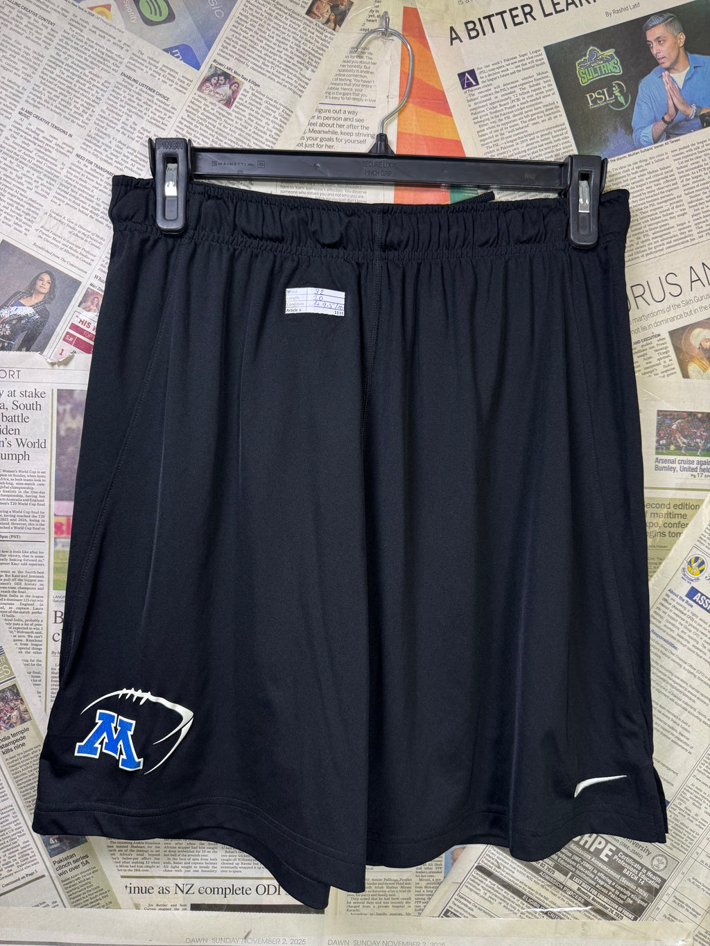 N*ke® Waist: 32" | Black | Shorts | Poly | 1131 - Genuine Maal