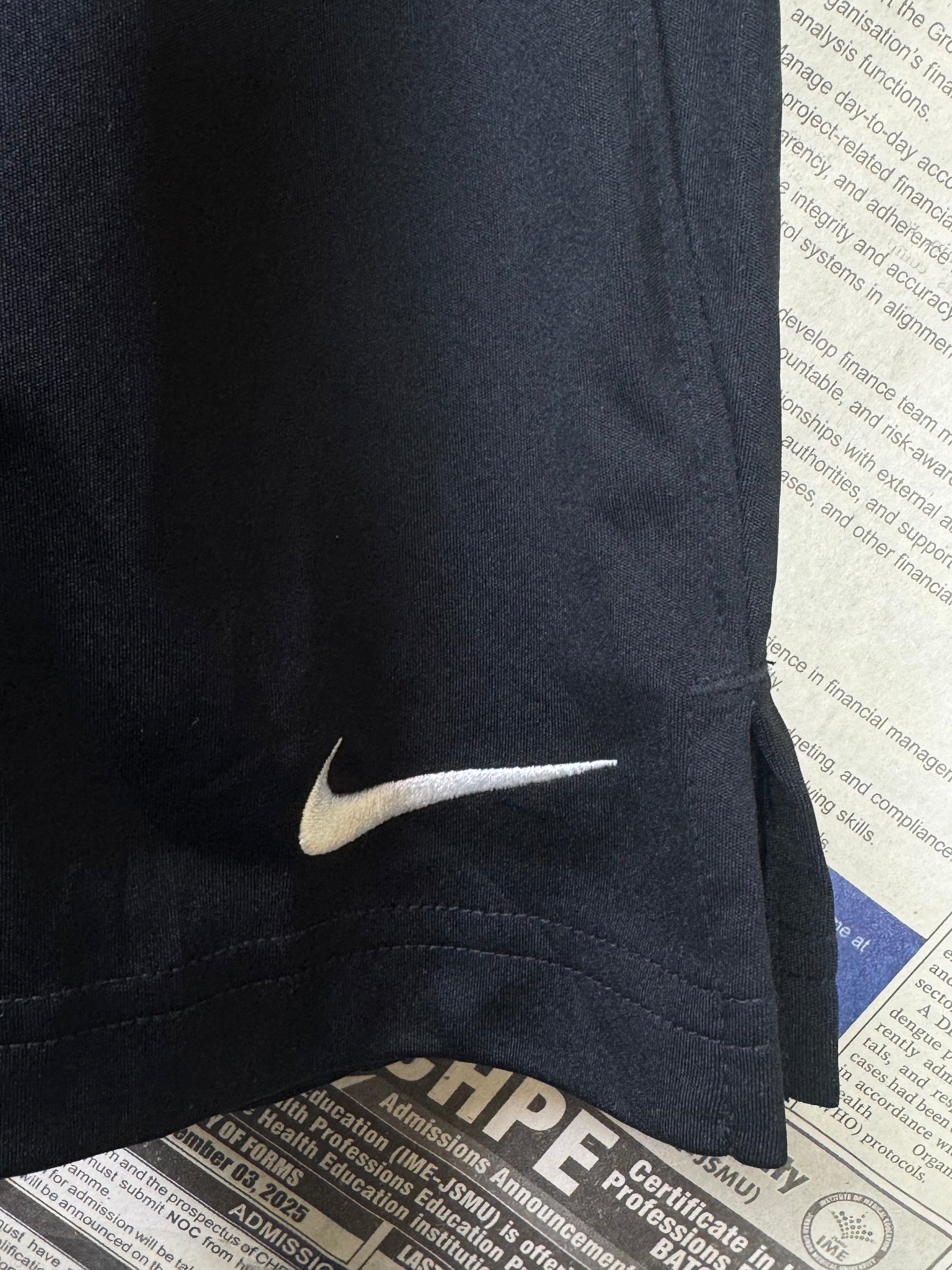 N*ke® Waist: 32" | Black | Shorts | Poly | 1131 - Genuine Maal