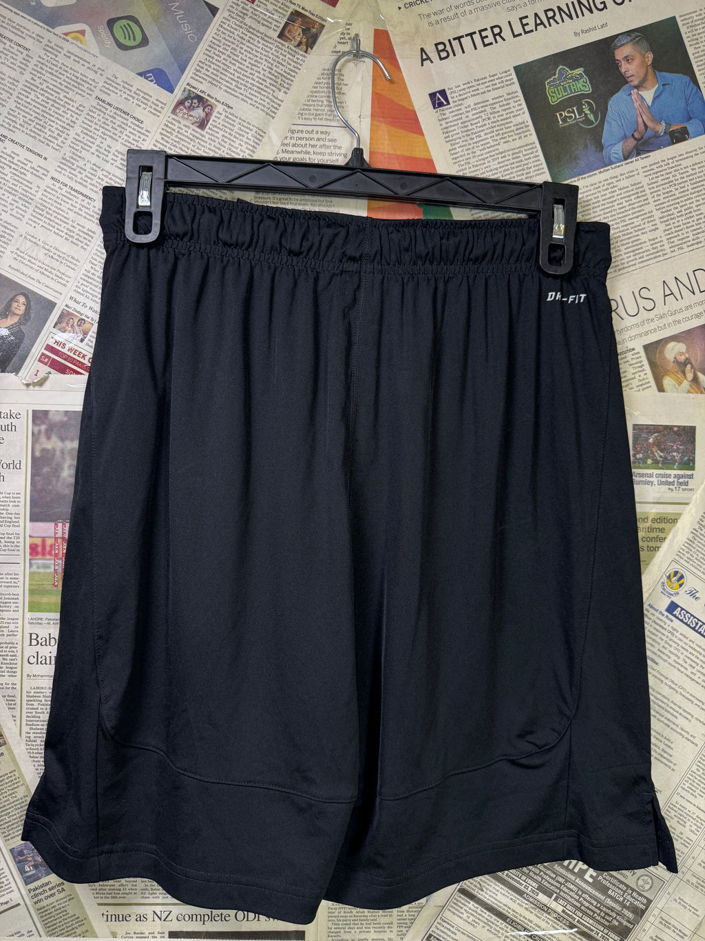 N*ke® Waist: 32" | Black | Shorts | Poly | 1131 - Genuine Maal