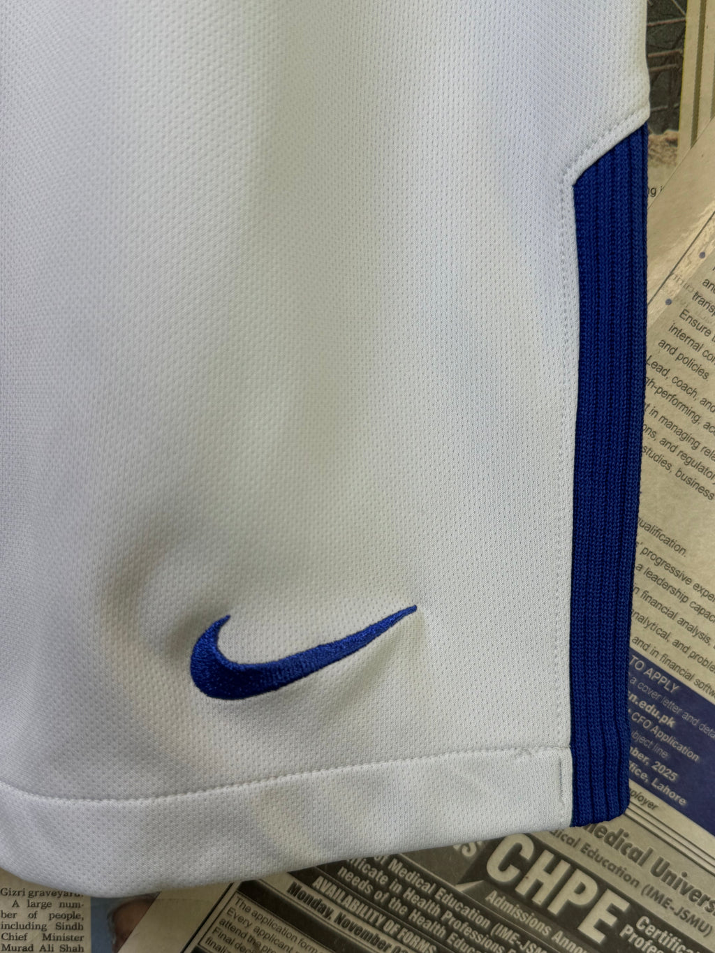 N*ke® Waist: 28" | Silver | Chelsea Football Shorts | Poly | 1175 - Genuine Maal