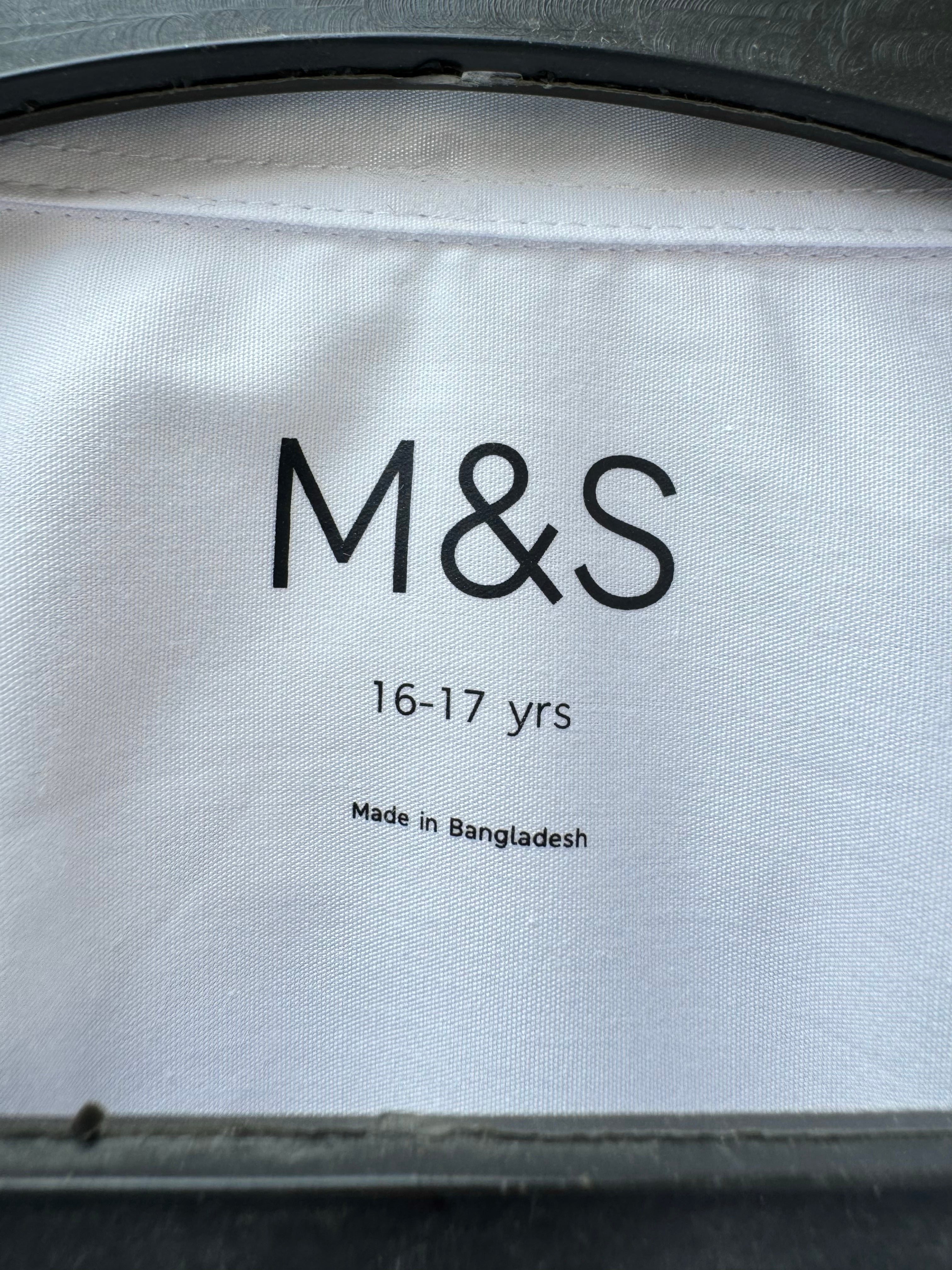 M&S® Large | Chest 23” | White | Shirt | Poly - Cotton | 4320 - Genuine Maal