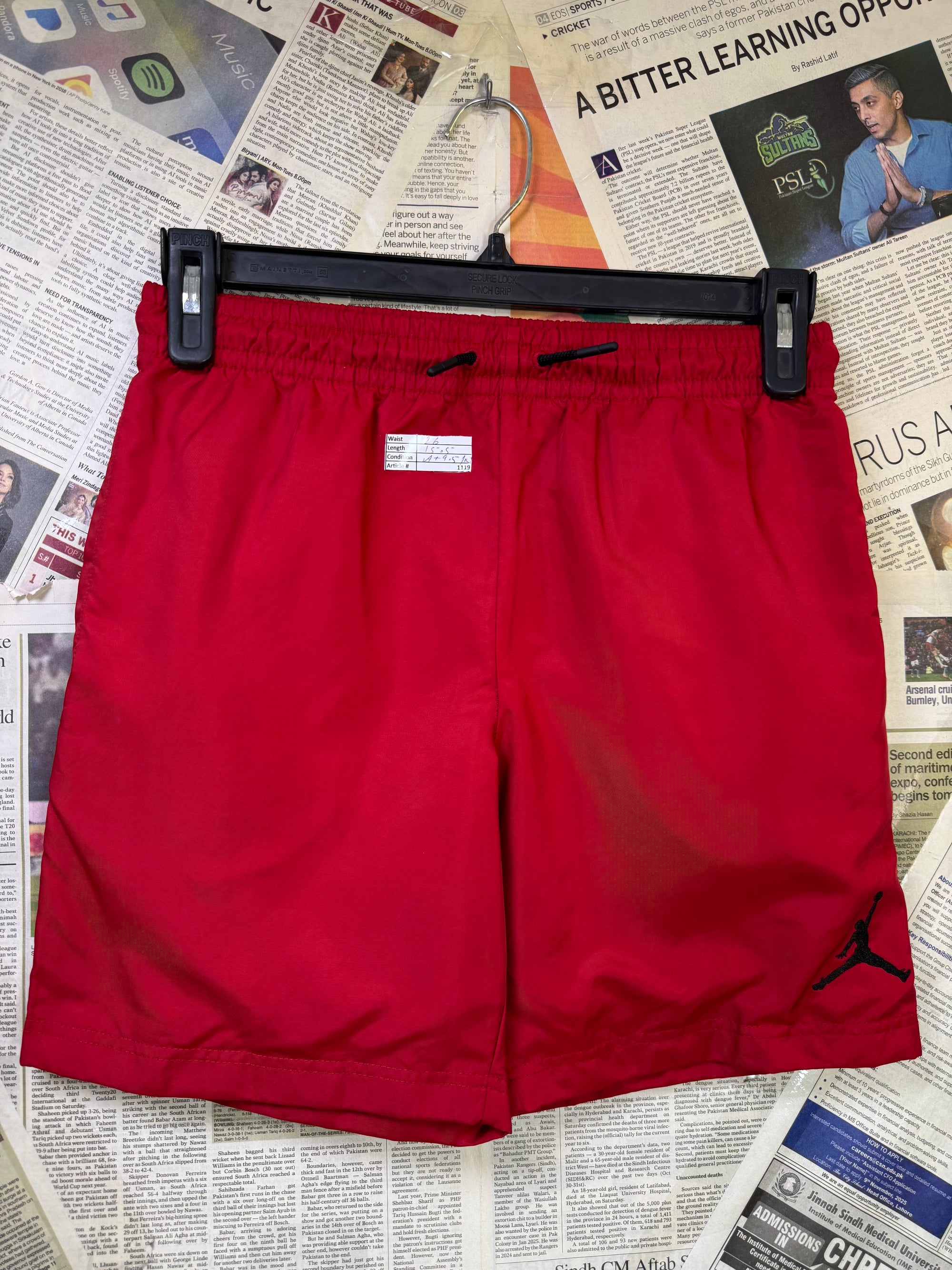 Jordan® Waist: 26" | Red | Activewear Shorts | Inner: Mesh | Poly | 1119 - Genuine Maal