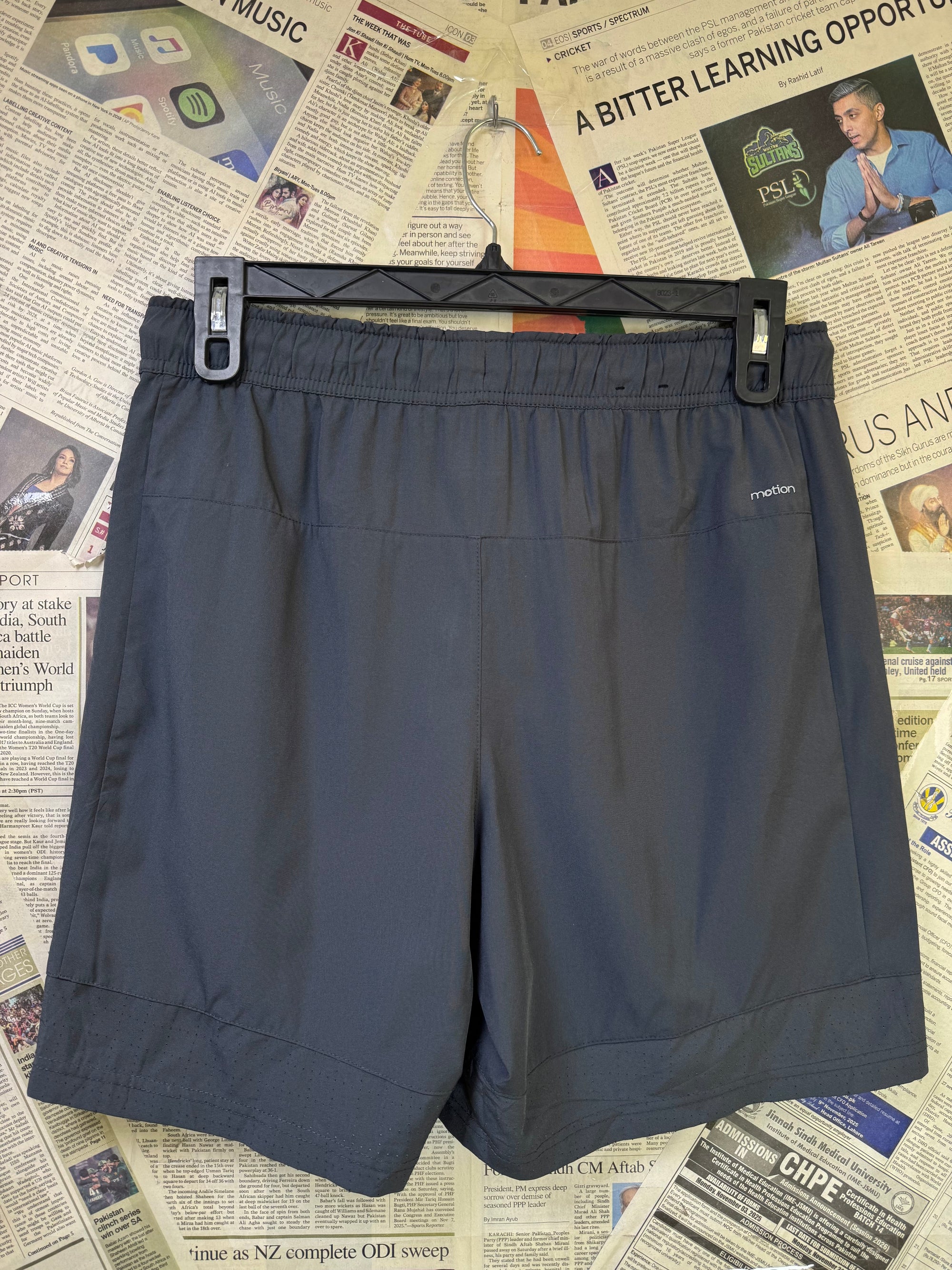 Motion® Waist: 32" | Charcoal | Gym Shorts | 1116 - Genuine Maal