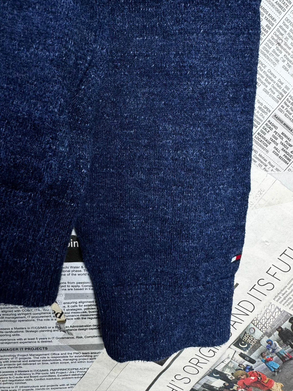 T*mmy Hilfiger® Large | Chest: 23.5" | Navy | Crew Neck Sweater | Cotton-Wool | M26 - 7863