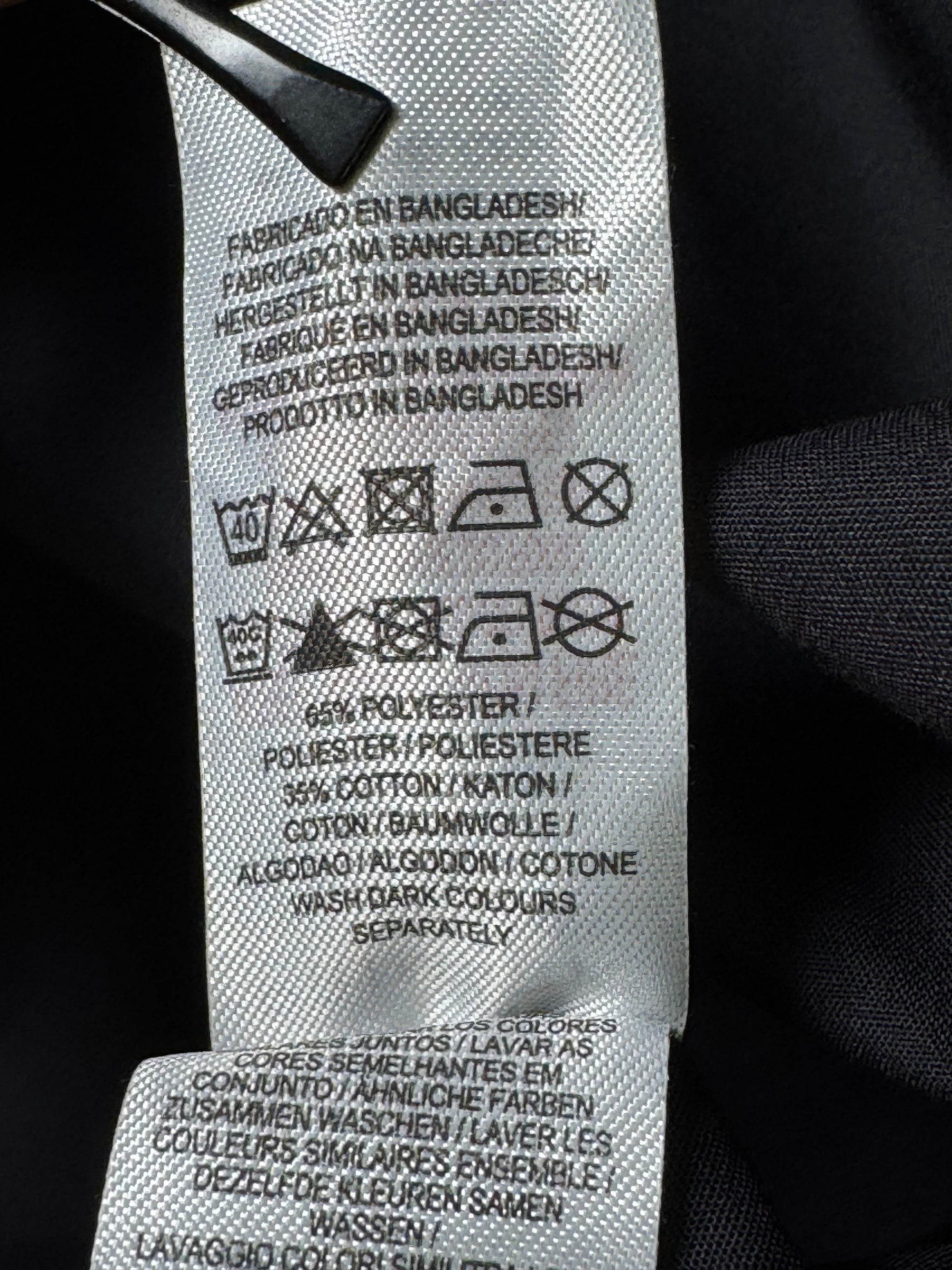 Primark® Medium | Chest: 23.5" | Black | Shirt | Cotton - Poly | 3195 - Genuine Maal