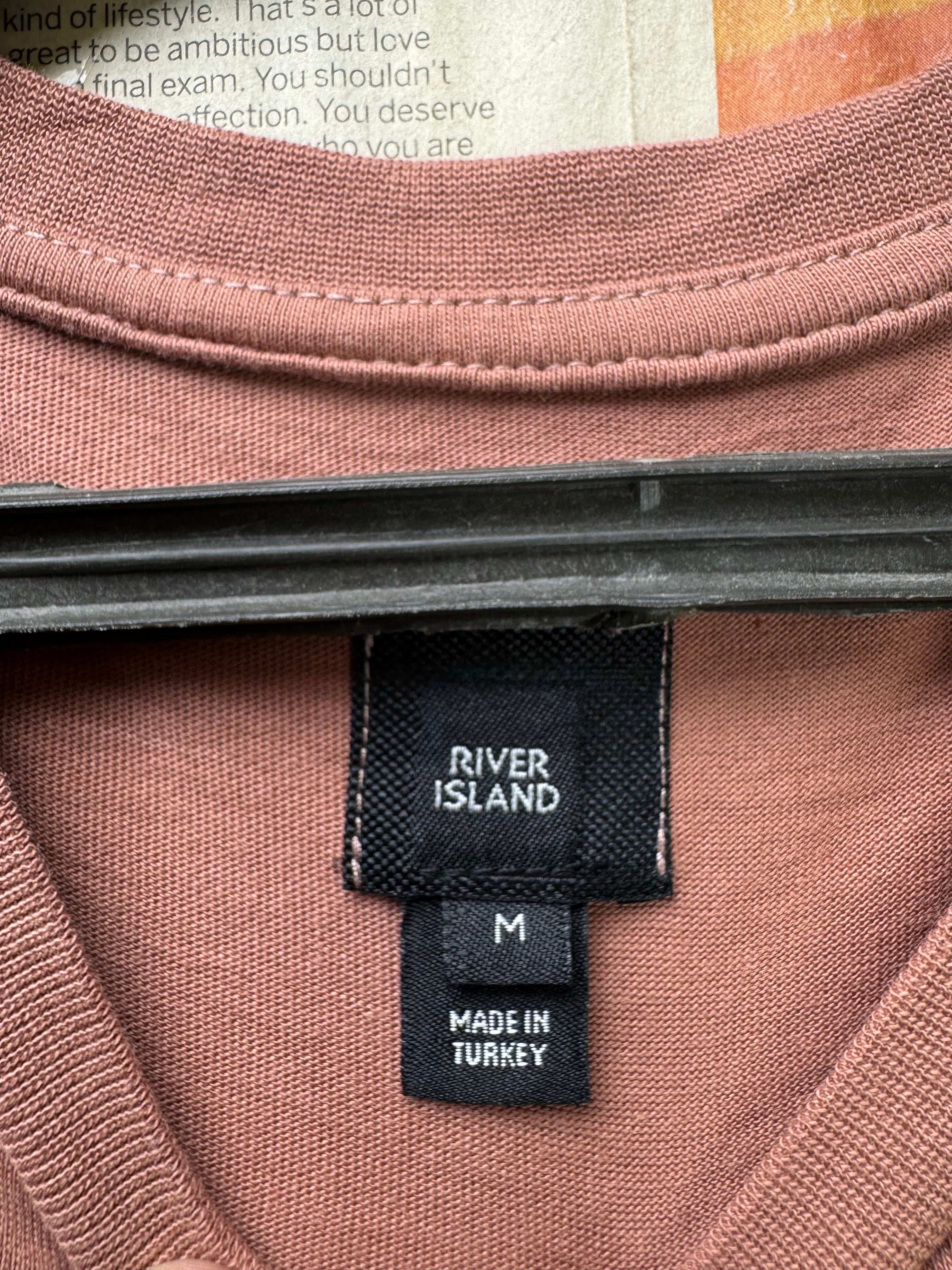 River Island® Small | Chest: 19.5" | T-Shirt | Cotton | 4296 - Genuine Maal
