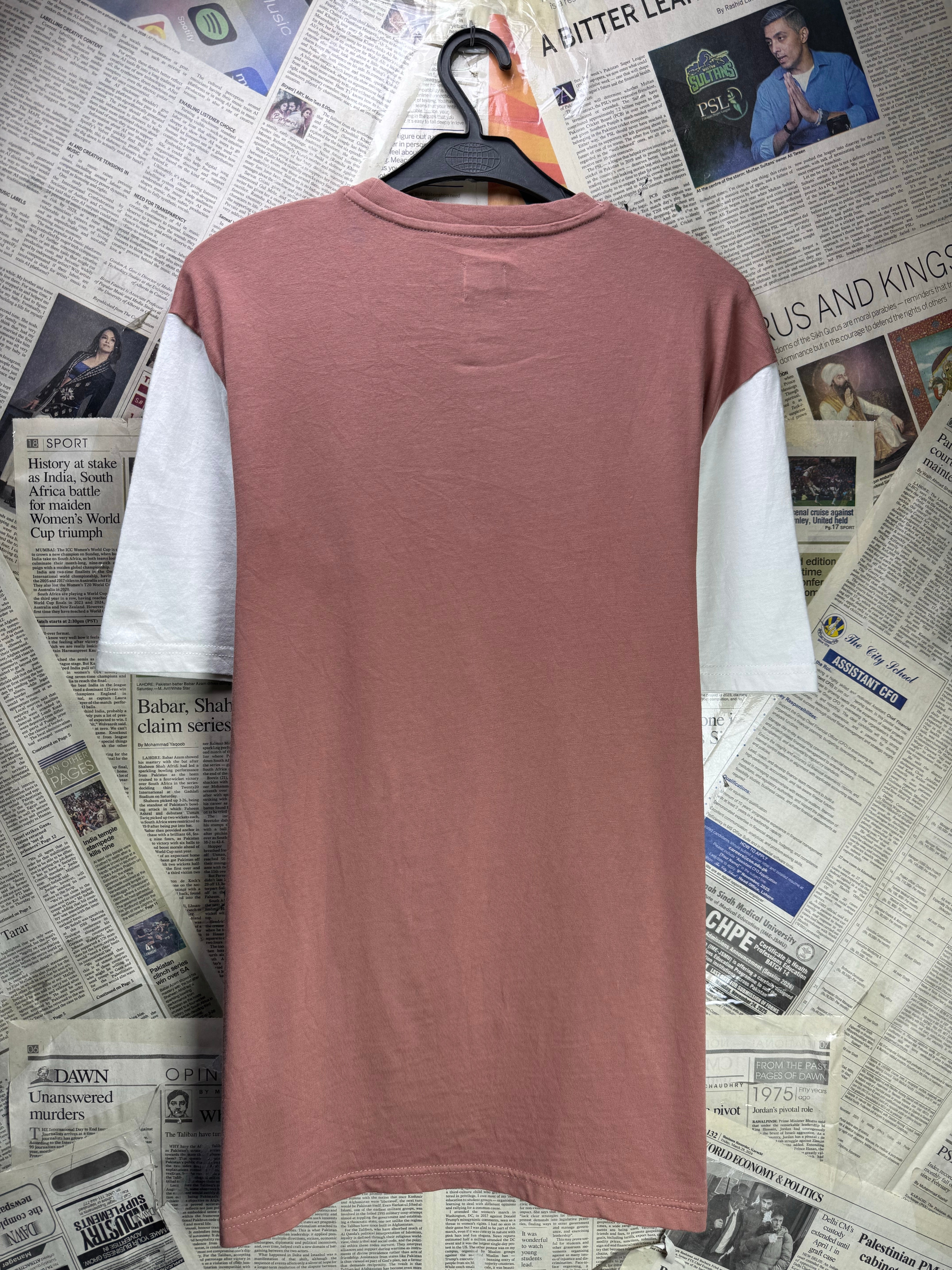 River Island® Small | Chest: 19.5" | T-Shirt | Cotton | 4296 - Genuine Maal