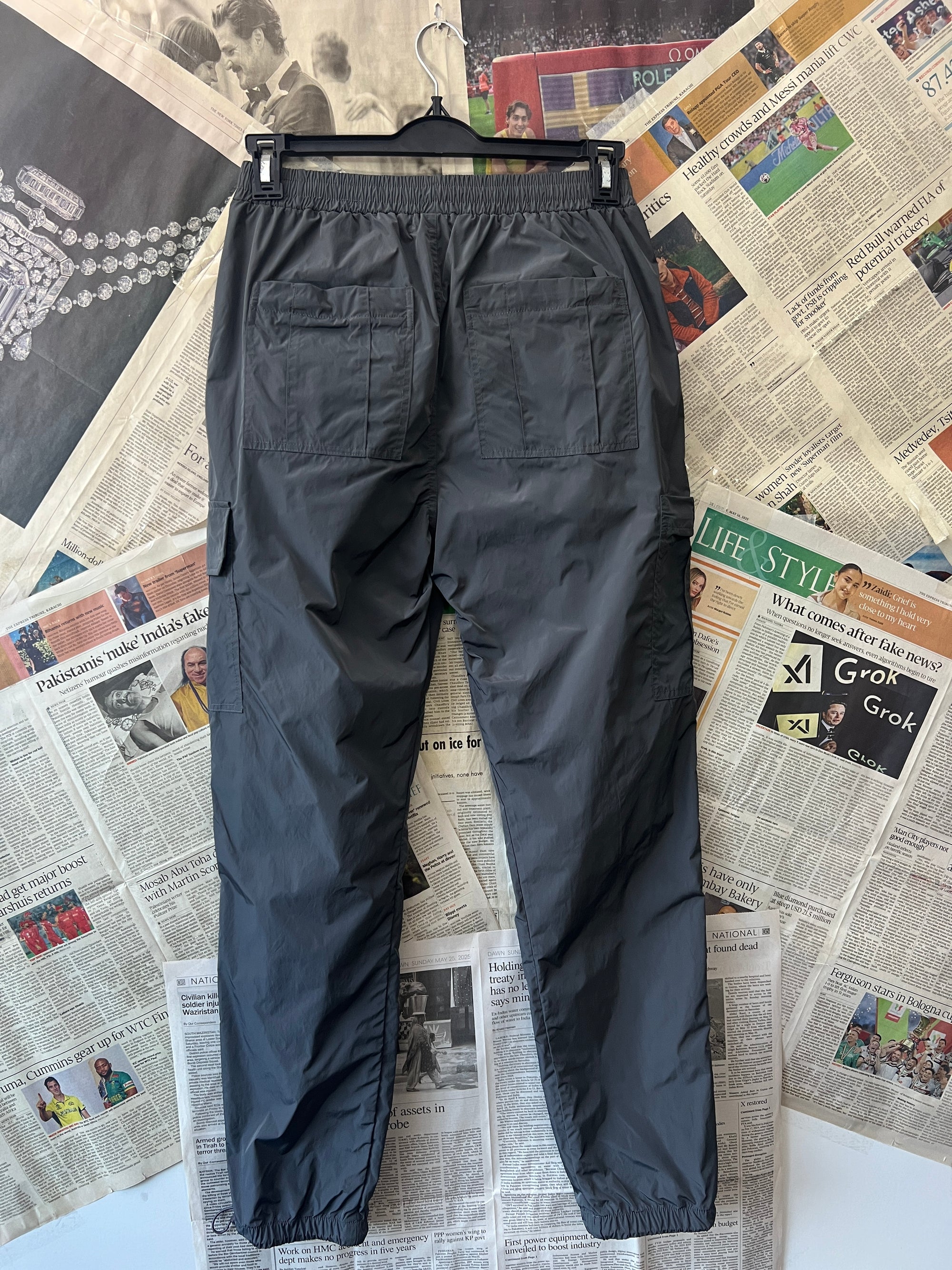 SIARR® Grey | Waist: 28" to 30" | Cargo Trouser | 906 - Genuine Maal