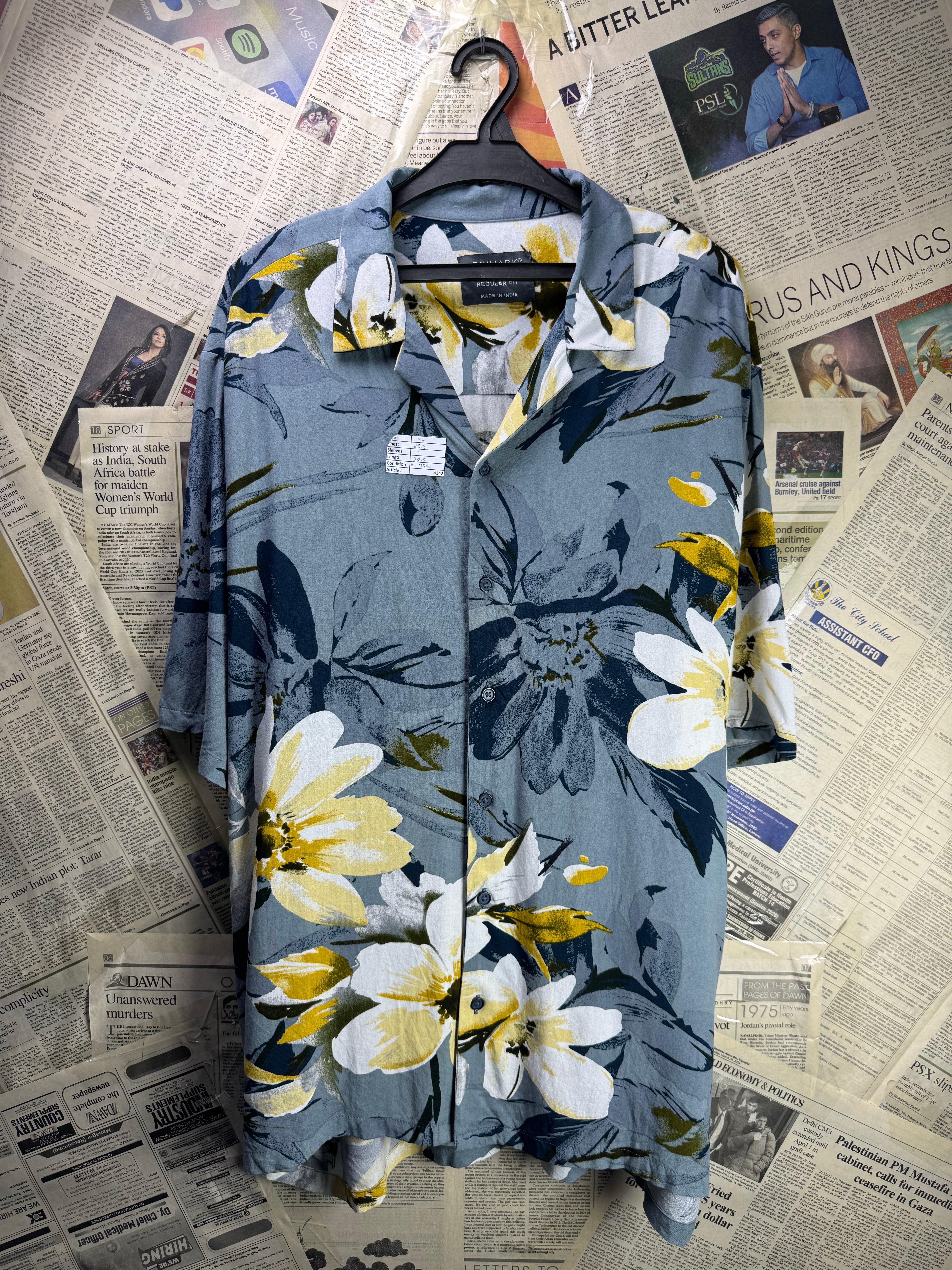 Primark® XL | Chest: 25.5" | Floral | Hawaii Shirt | Viscose | 4342 - Genuine Maal