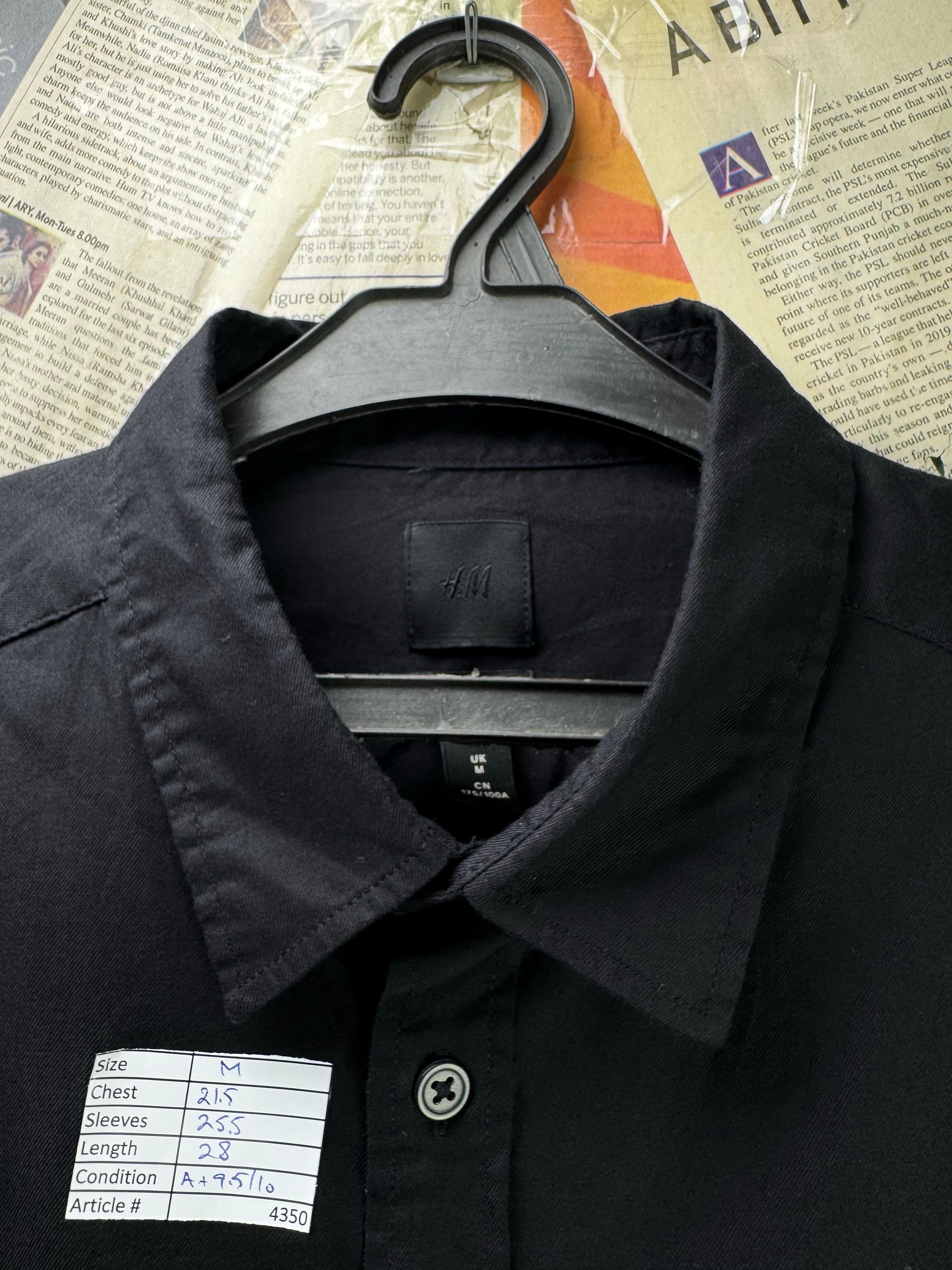 H&M® Medium | Chest: 21.5" | Black | Shirt | Cotton | 4350 - Genuine Maal