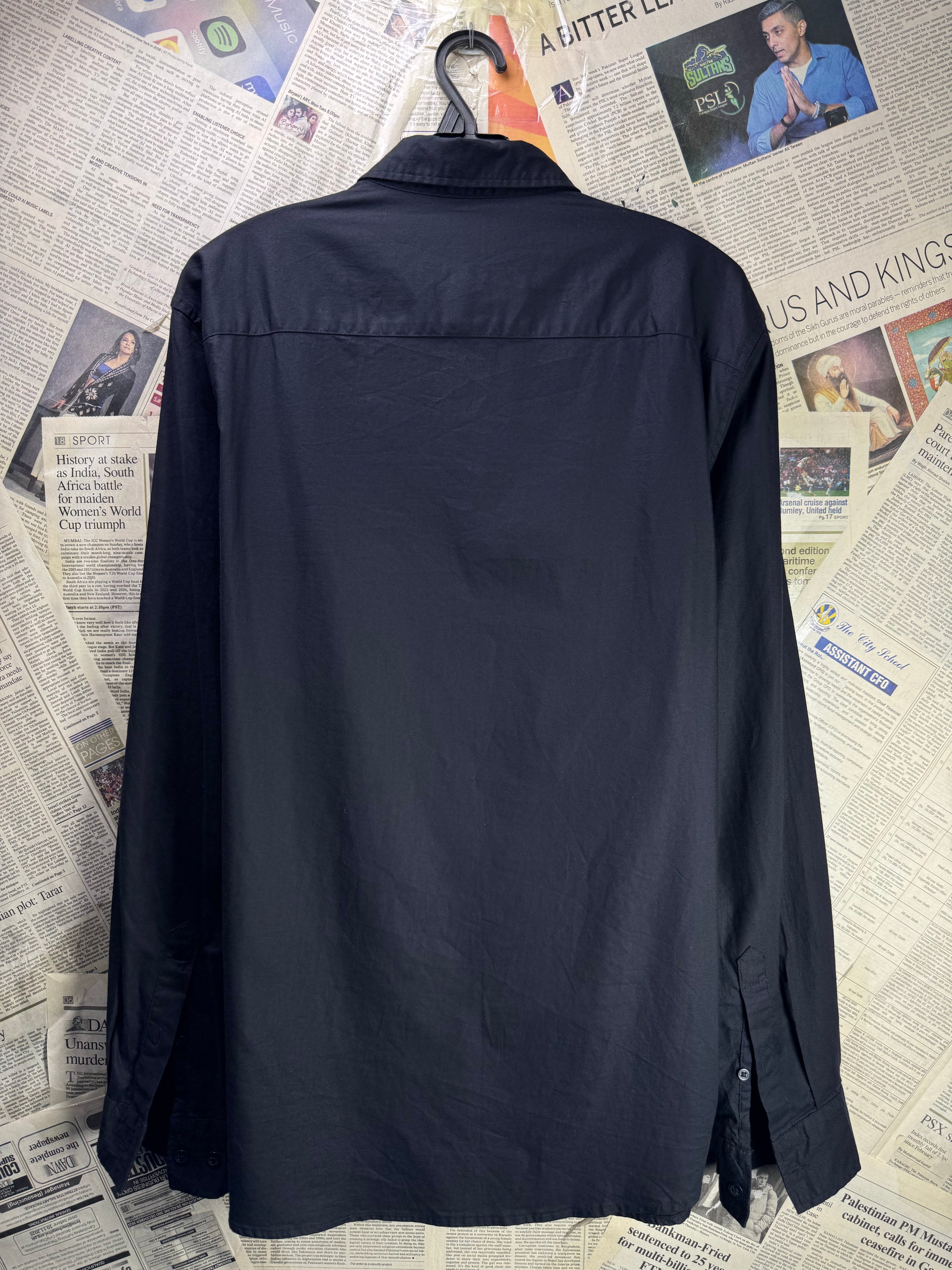 H&M® Medium | Chest: 21.5" | Black | Shirt | Cotton | 4350 - Genuine Maal