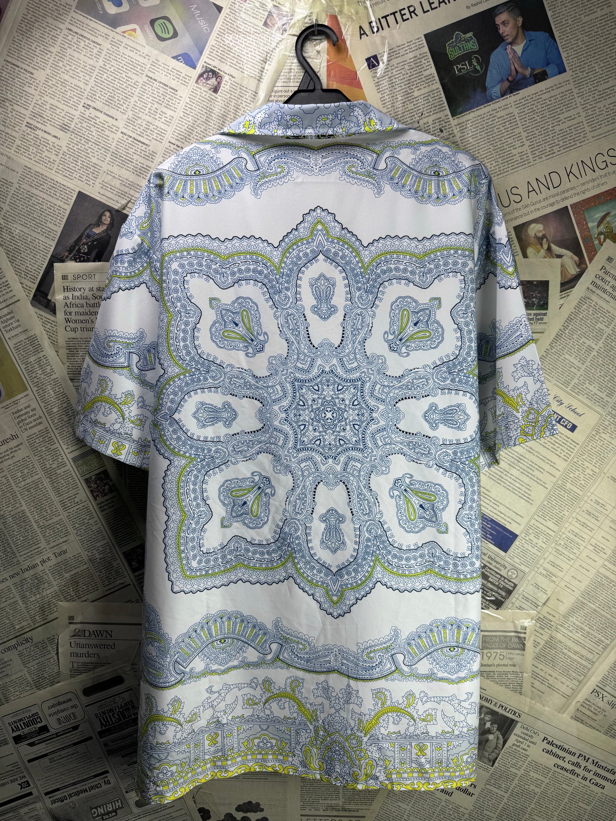 Manfinity® L/XL | Chest: 24.5" | Hawaii Shirt | Poly | 4349 - Genuine Maal