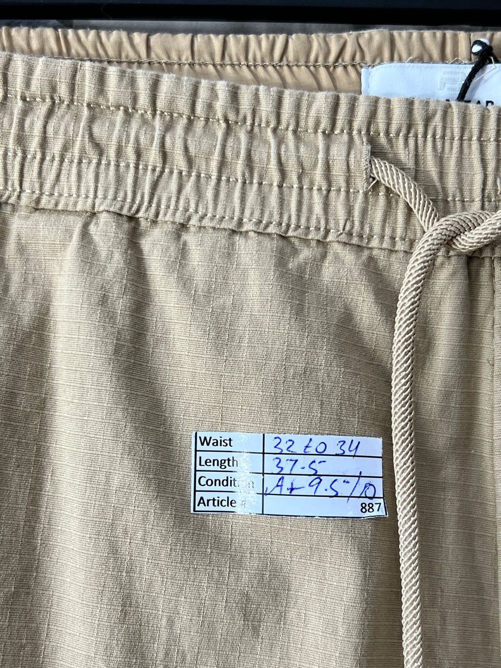 Pull&Bear® Waist: 32" to 34" | Beige | Cargo Trouser| 887 - Genuine Maal