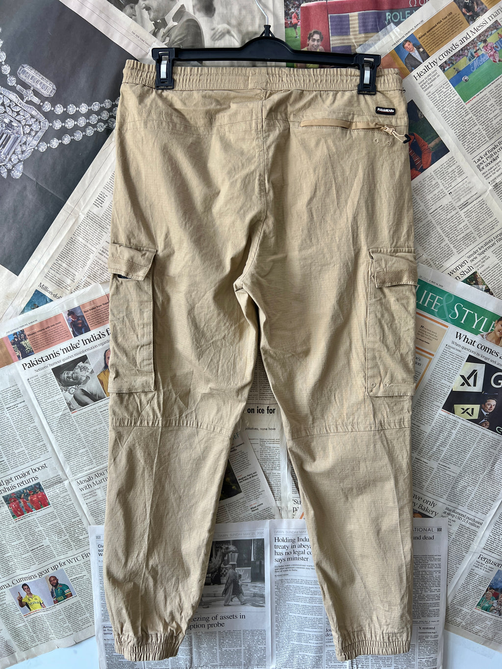 Pull&Bear® Waist: 32" to 34" | Beige | Cargo Trouser| 887 - Genuine Maal