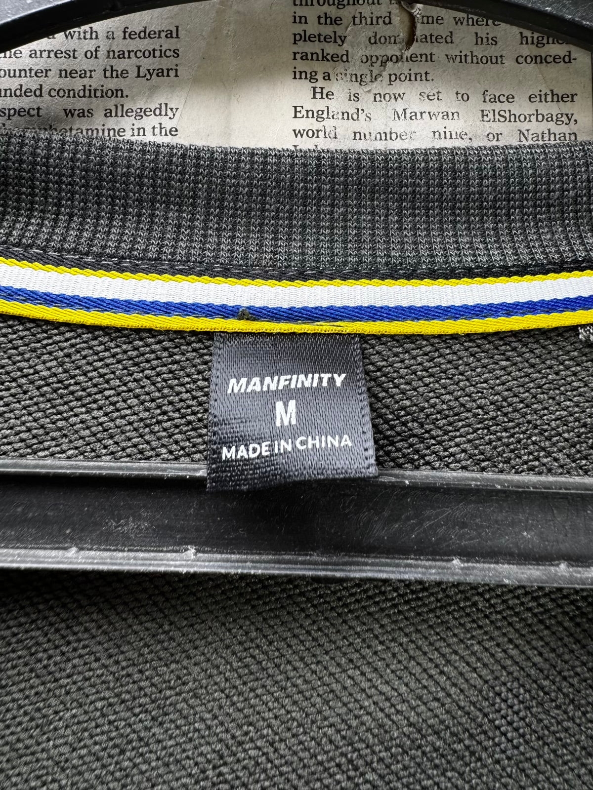 Manfinity® Medium | Chest: 21.5" | Dark Grey | Sweatshirt Pullover | Poly | M46 - 8057