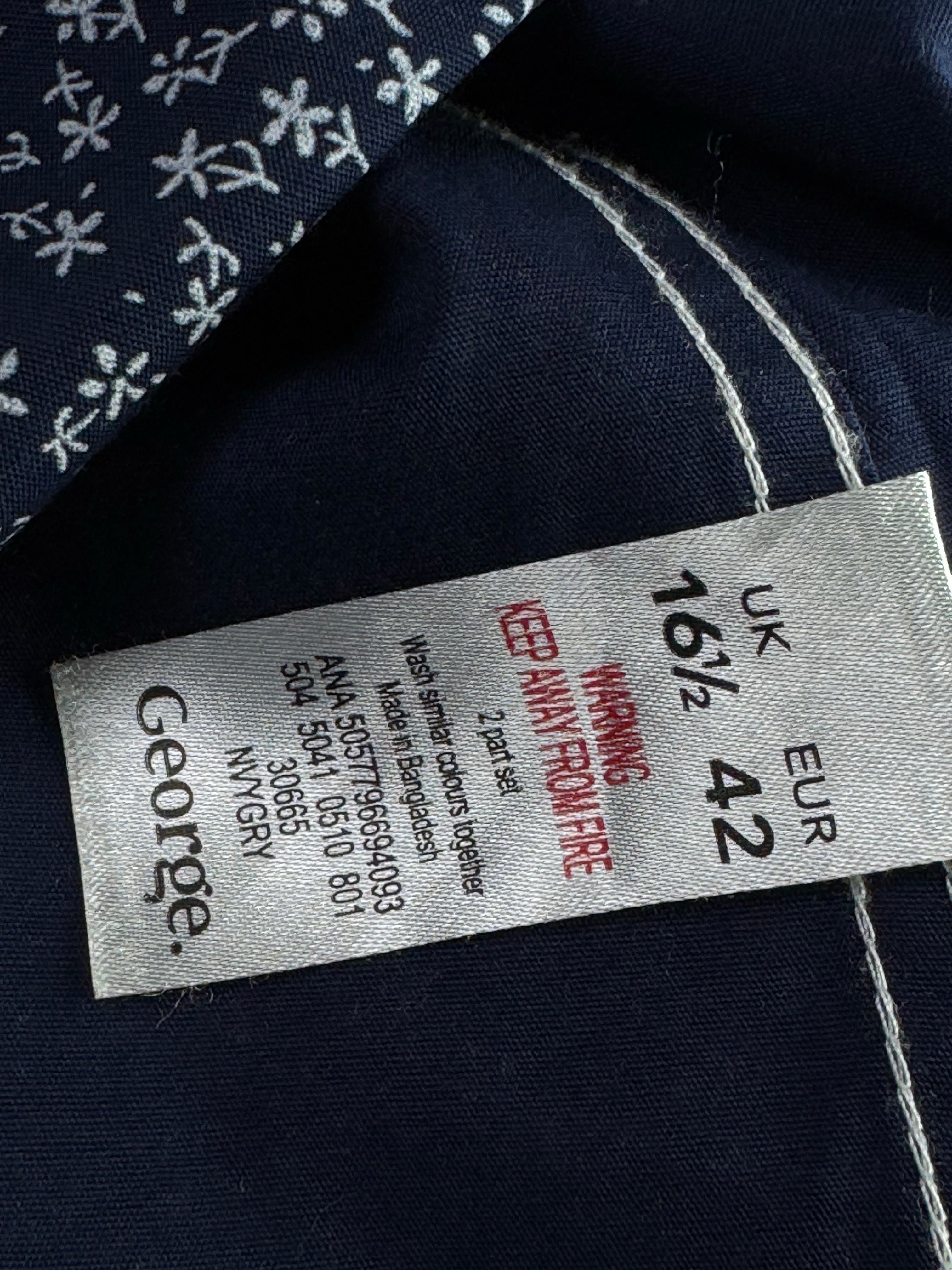 George® Large | Chest: 24" | Collar 16.5" | Shirt | Poly - Cotton | 4713 - Genuine Maal