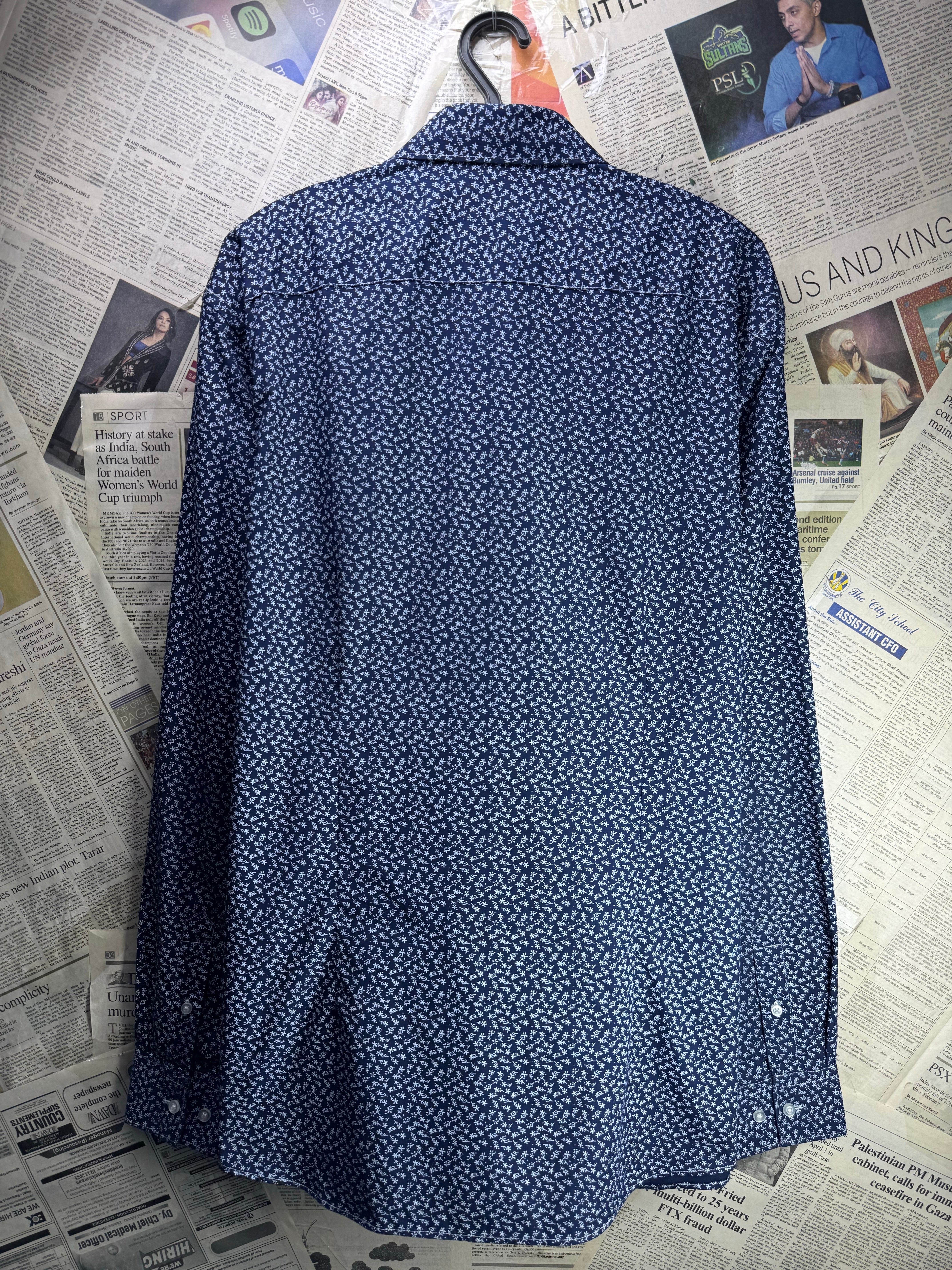 George® Large | Chest: 24" | Collar 16.5" | Shirt | Poly - Cotton | 4713 - Genuine Maal