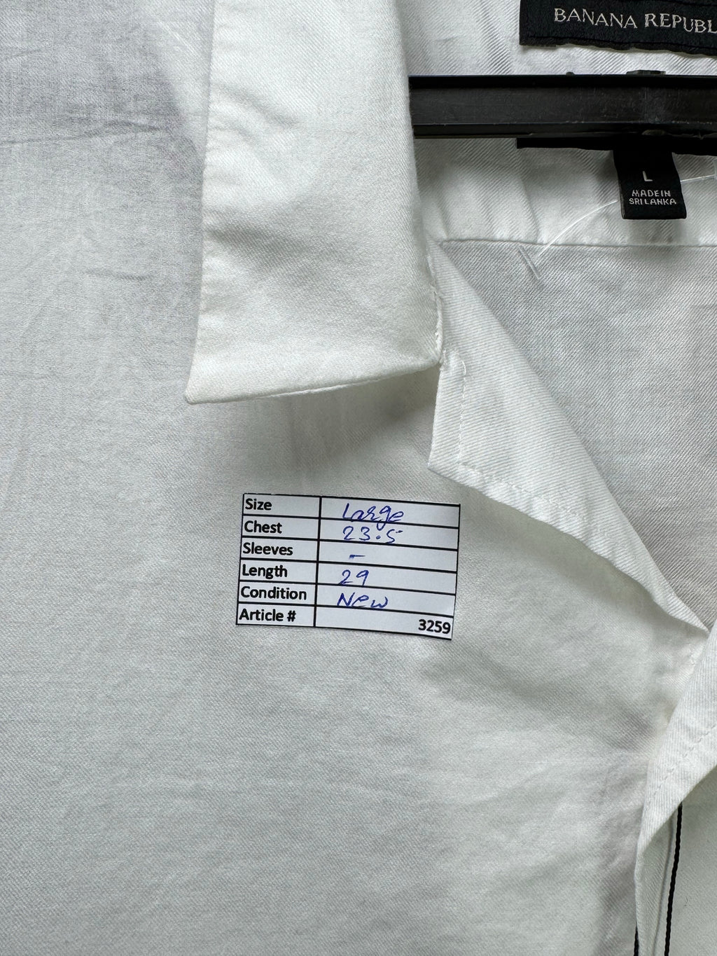 Banana Republic® Large | Chest: 23.5" | White | Camp Shirt | Cotton | 3259 - Genuine Maal