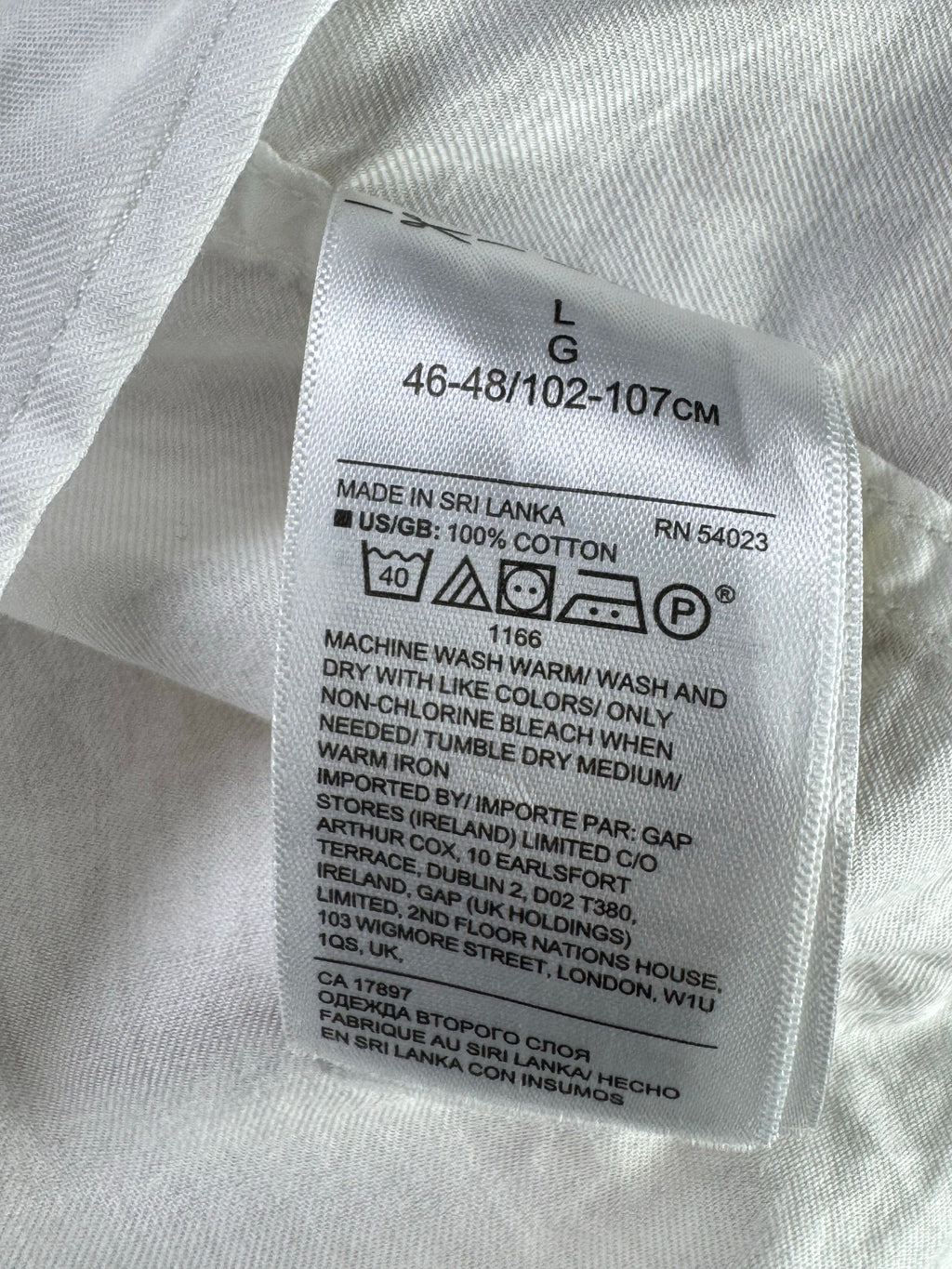 Banana Republic® Large | Chest: 23.5" | White | Camp Shirt | Cotton | 3259 - Genuine Maal