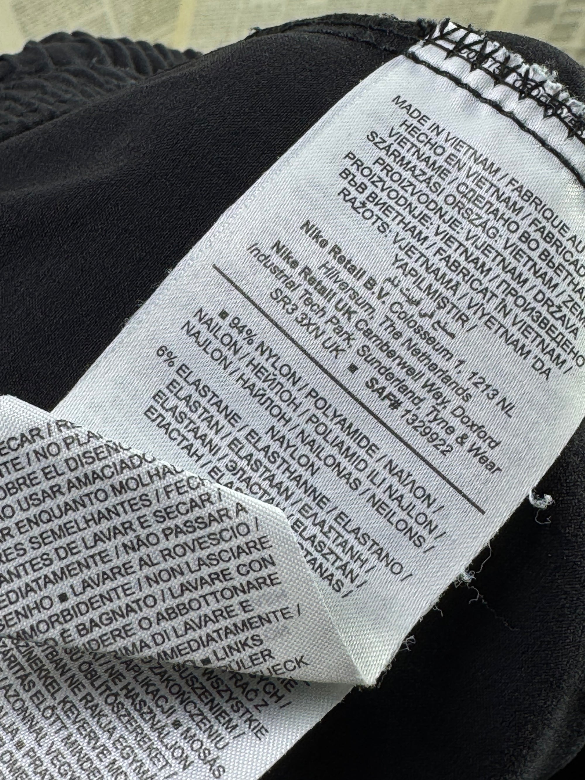 N*ke® Waist: 30" | black | Cargo Trouser | Nylon | 1171 - Genuine Maal