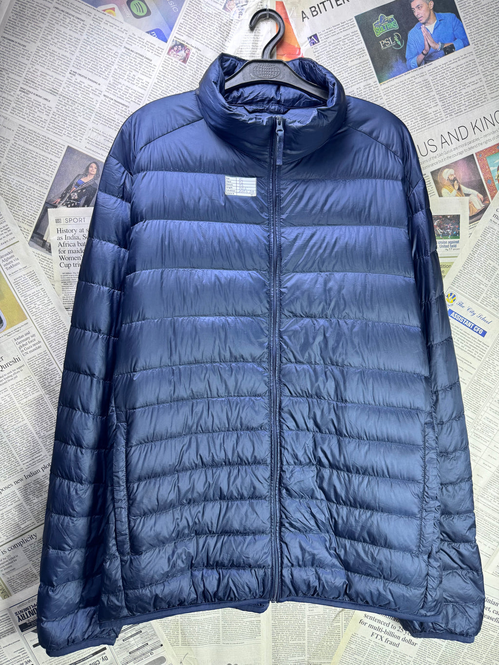Uniqlo® XL | Chest: 26" | Navy blue | Puffer Jacket | Filling: Down/Feather | 3421 - Genuine Maal