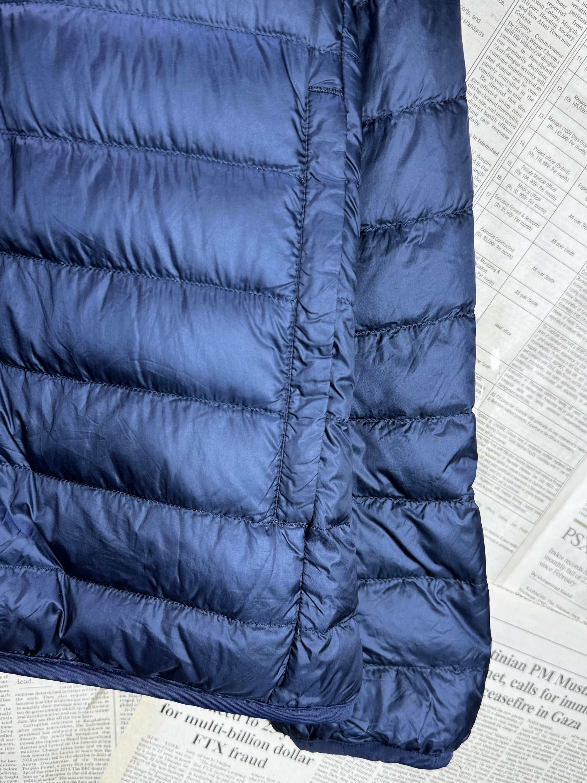 Uniqlo® XL | Chest: 26" | Navy blue | Puffer Jacket | Filling: Down/Feather | 3421 - Genuine Maal