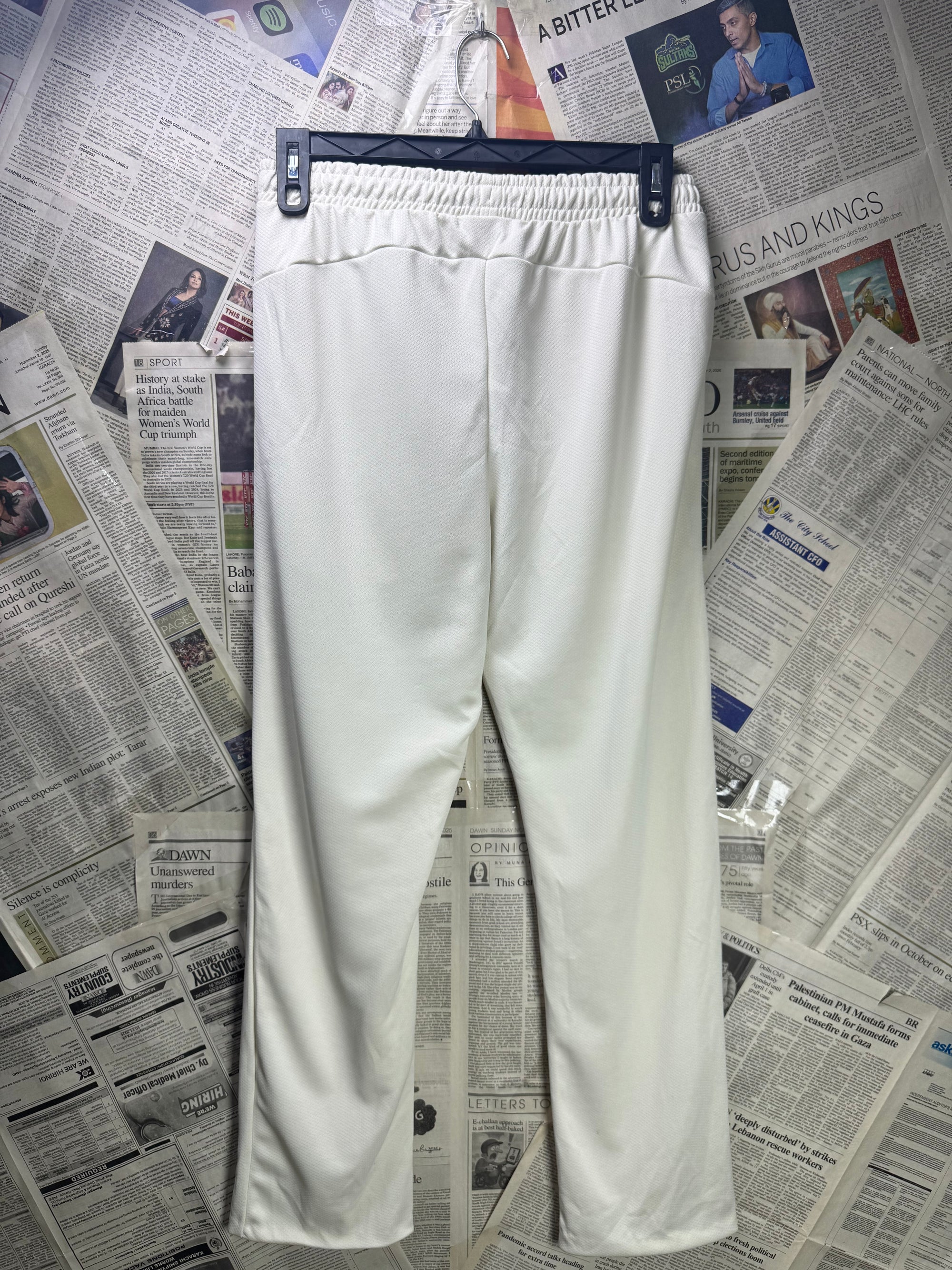 Slazenger® Waist: 30 to 32" | White | Sport Trouser | Poly | 1173 - Genuine Maal