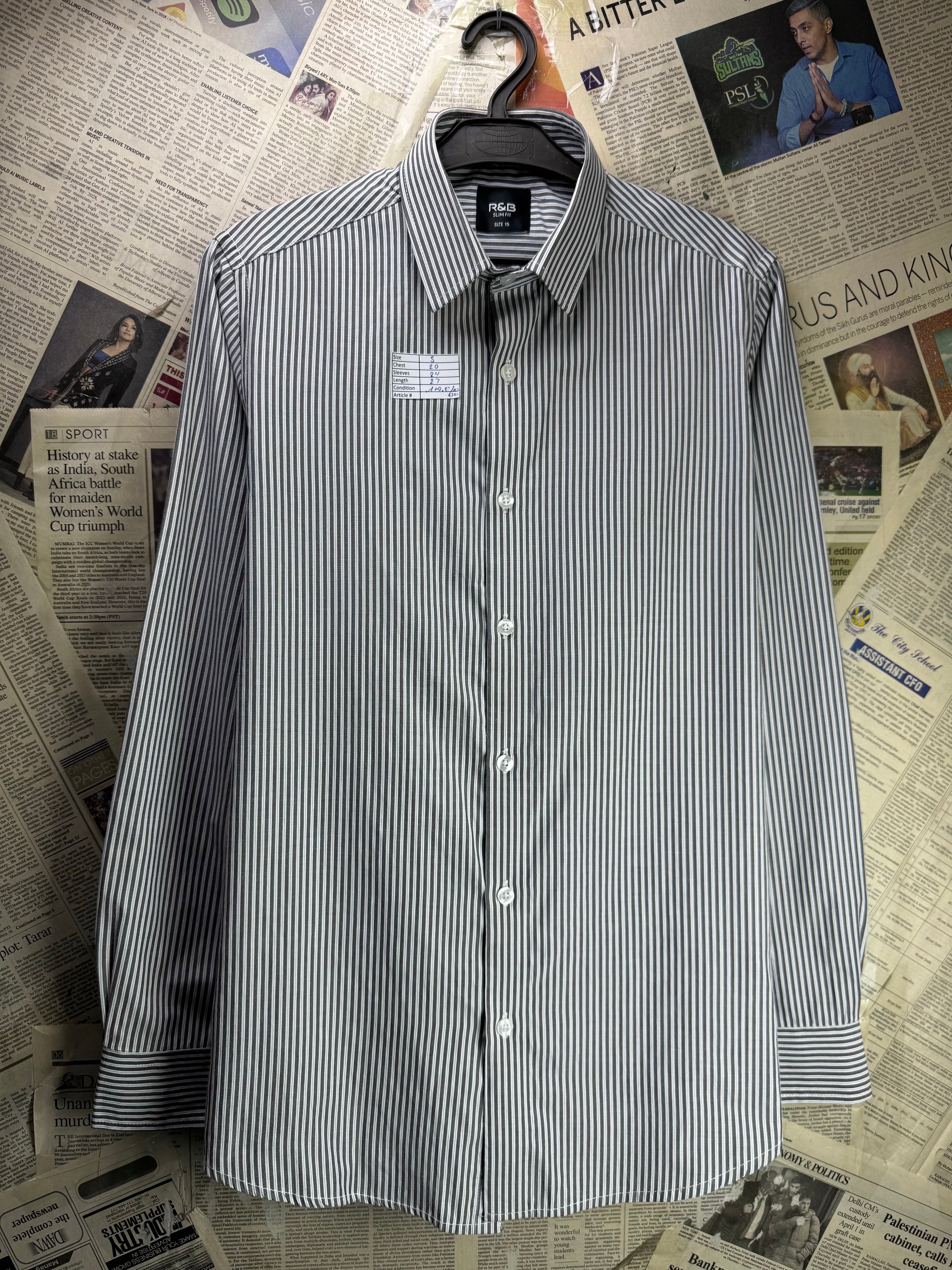 R&B® Small | Chest: 20" | Collar 15" Shirt | Poly - Cotton | 4746 - Genuine Maal