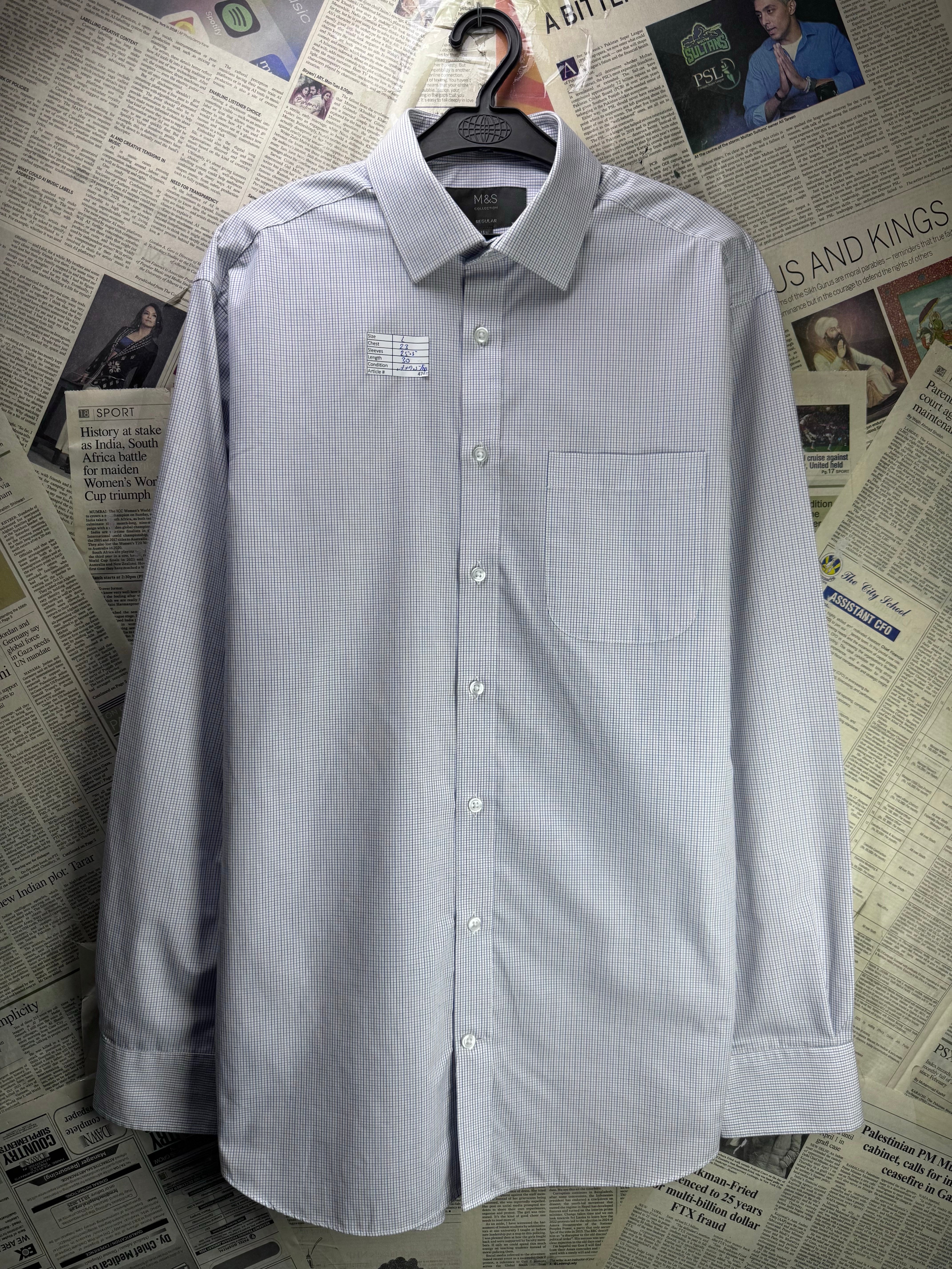 M&S® Large | Chest: 23" | Collar 15.5" Shirt | Poly - Cotton | 4748 - Genuine Maal